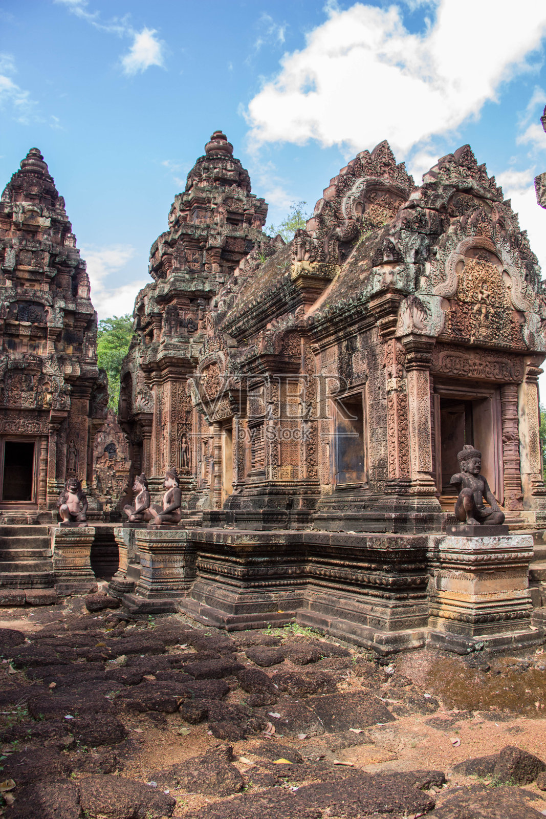 柬埔寨:吴哥建筑群的Banteay Srei庙照片摄影图片
