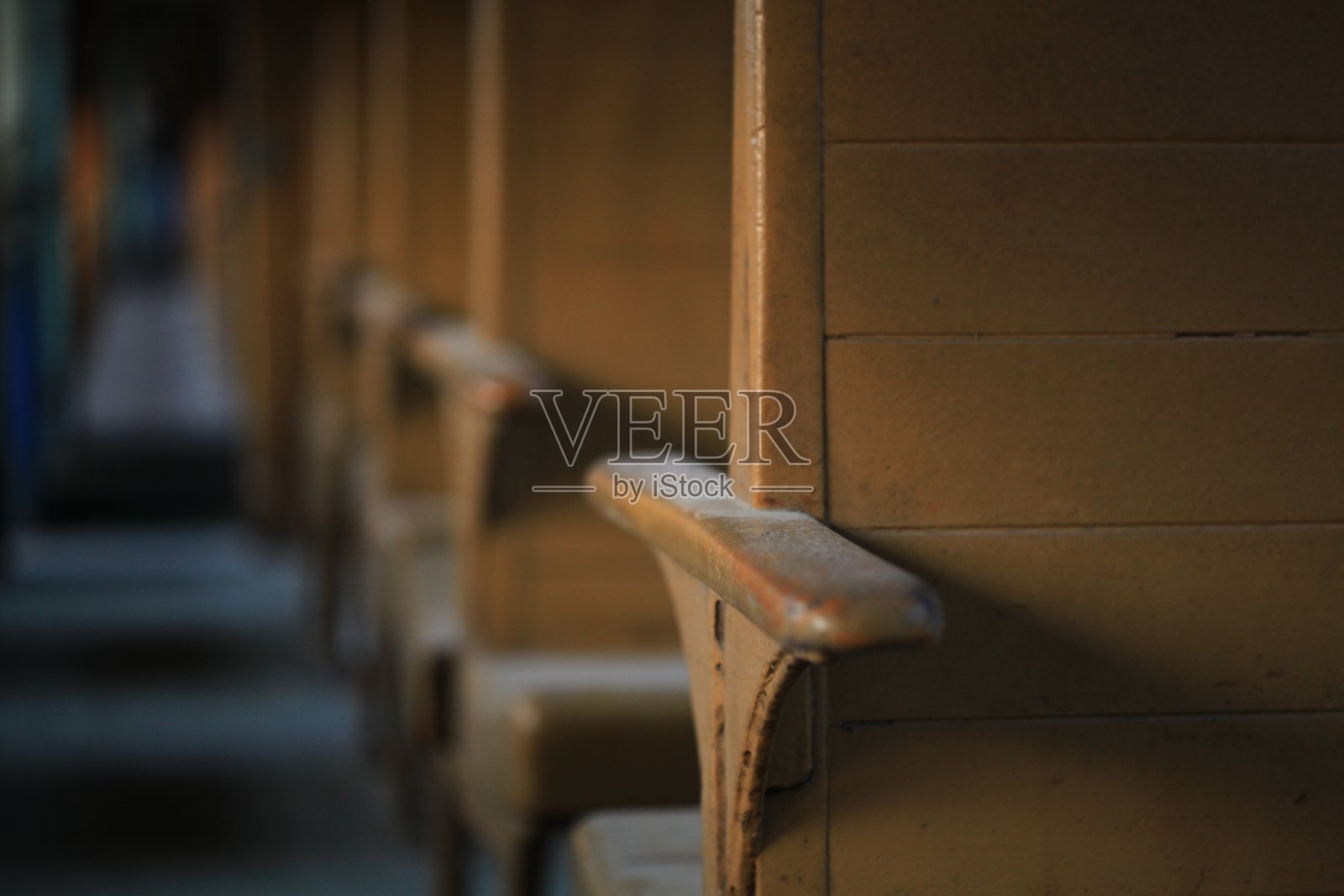 板凳照片摄影图片