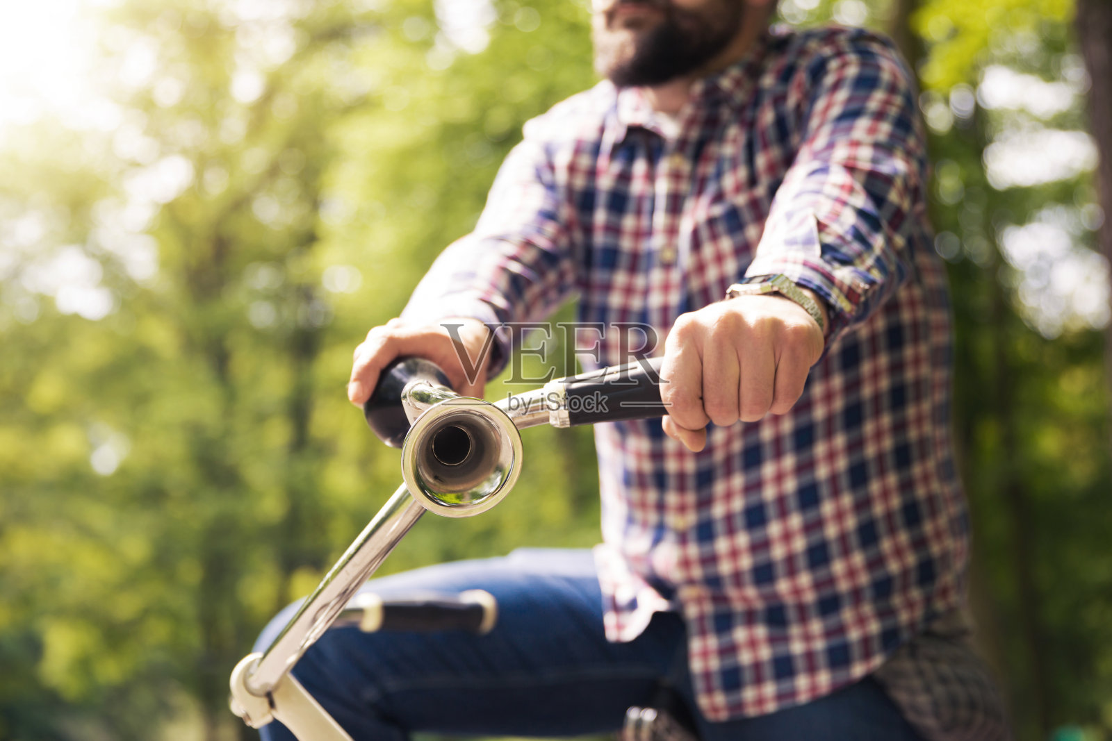 按自行车喇叭照片摄影图片