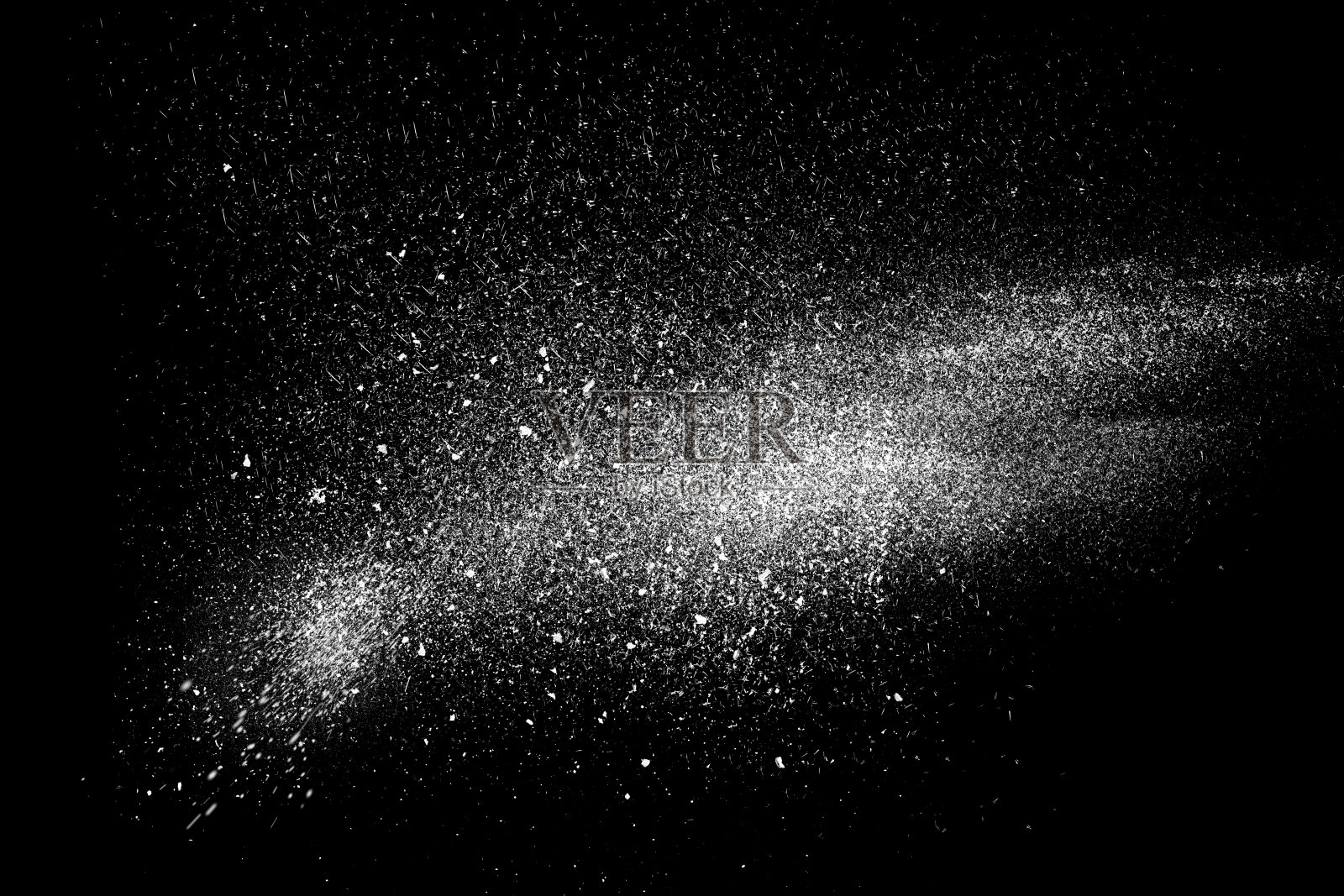 凝固运动白色粉末爆炸，孤立在黑色上，照片摄影图片