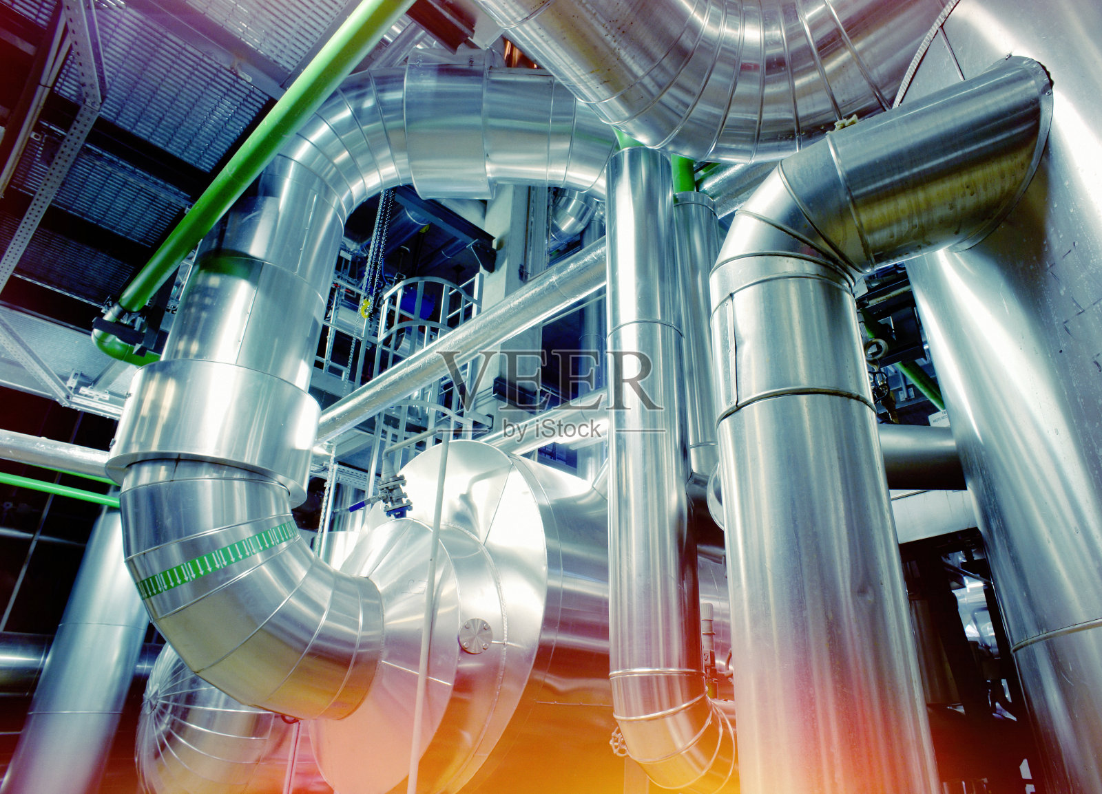 设备、电缆和管道照片摄影图片