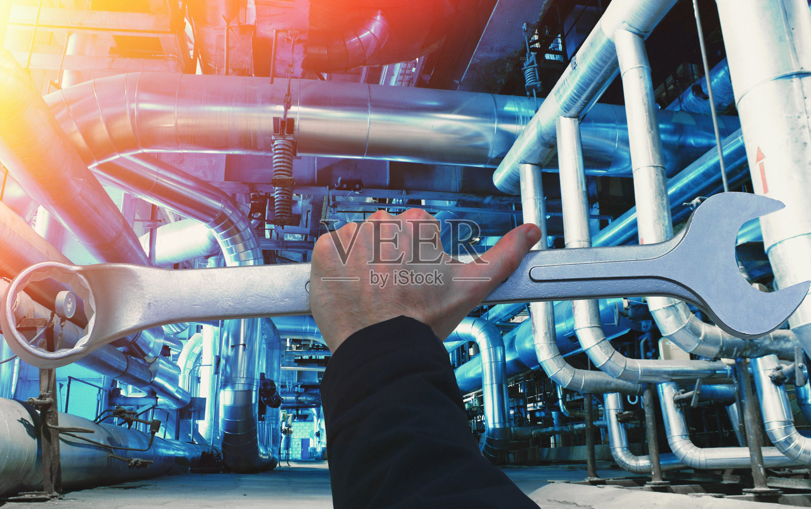 钢材管道和设备的维修理念照片摄影图片