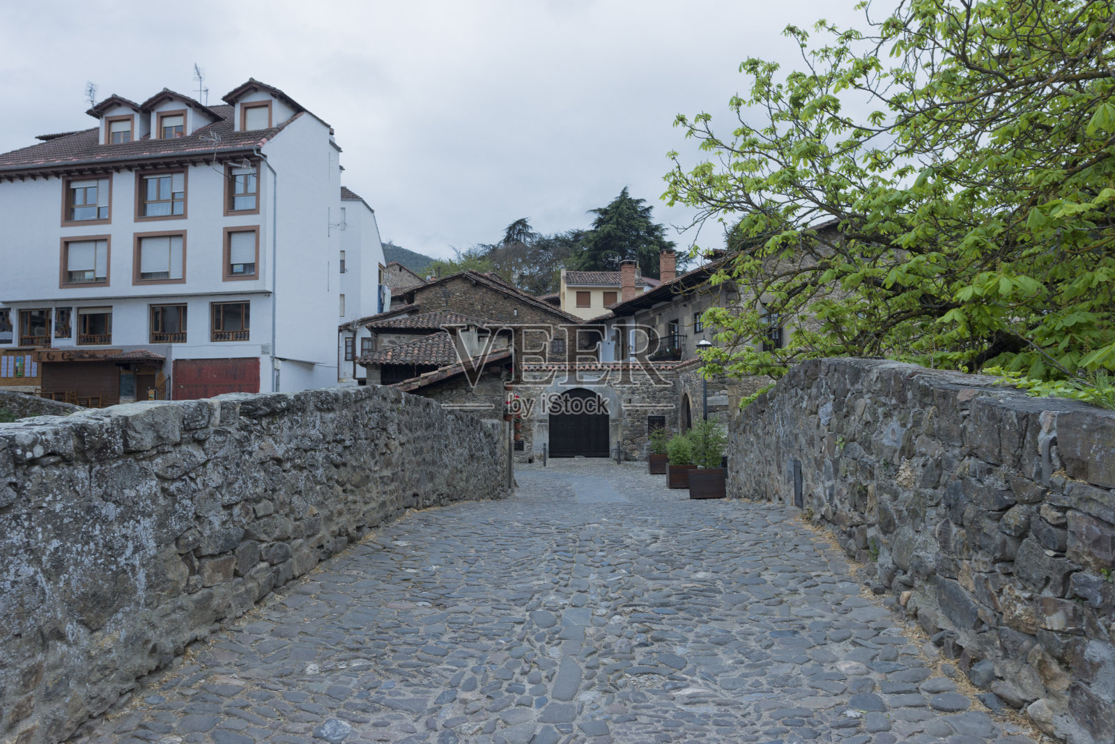 西班牙坎塔布里亚的波特村照片摄影图片