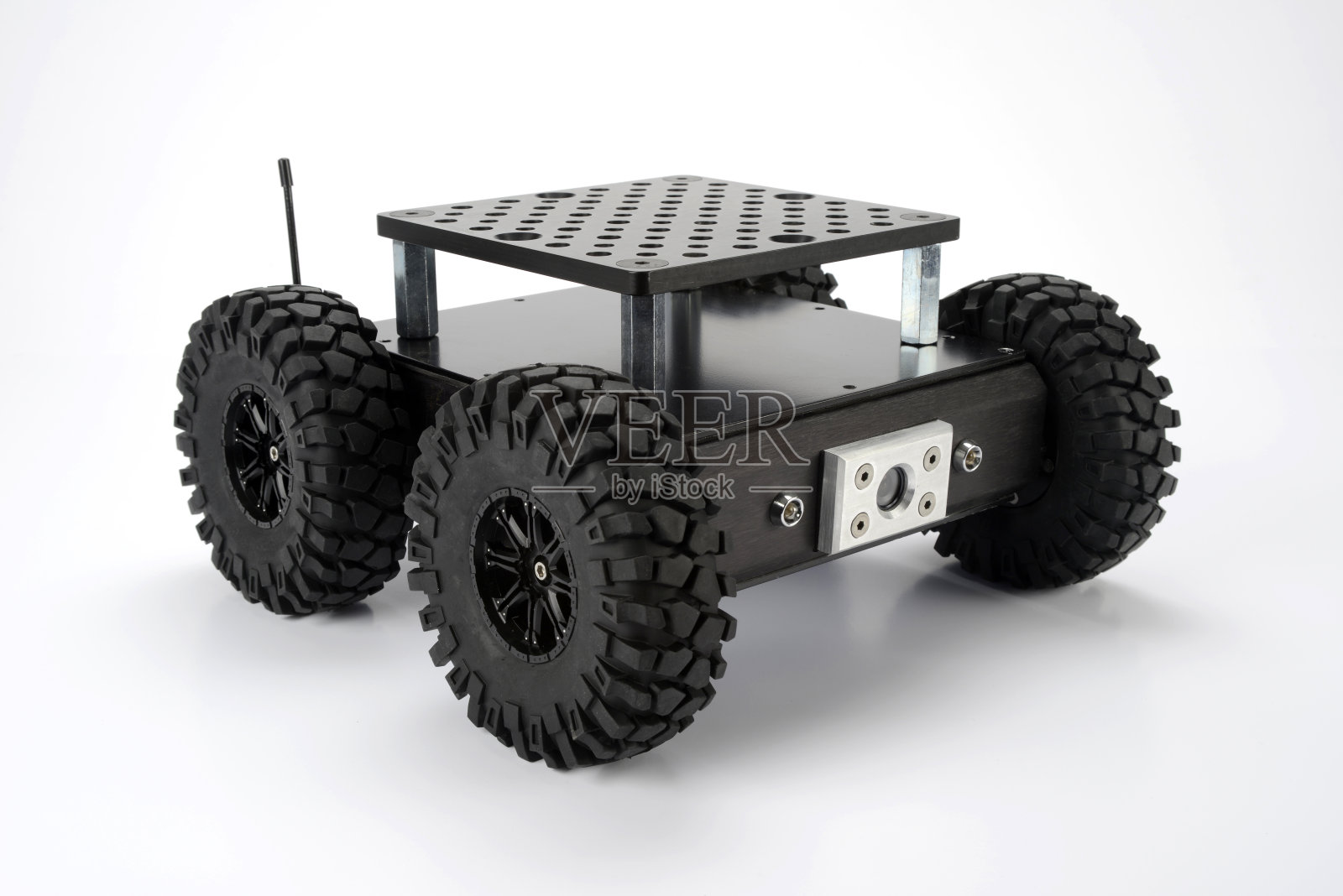 带有摄像机的越野机器人平台照片摄影图片