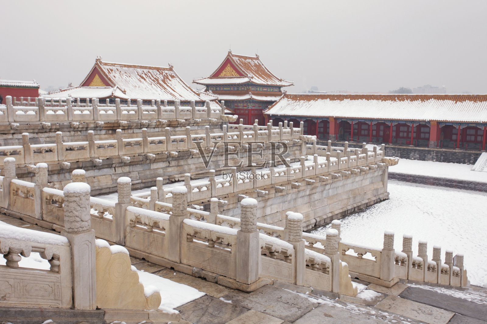 紫禁城下起冬雪照片摄影图片