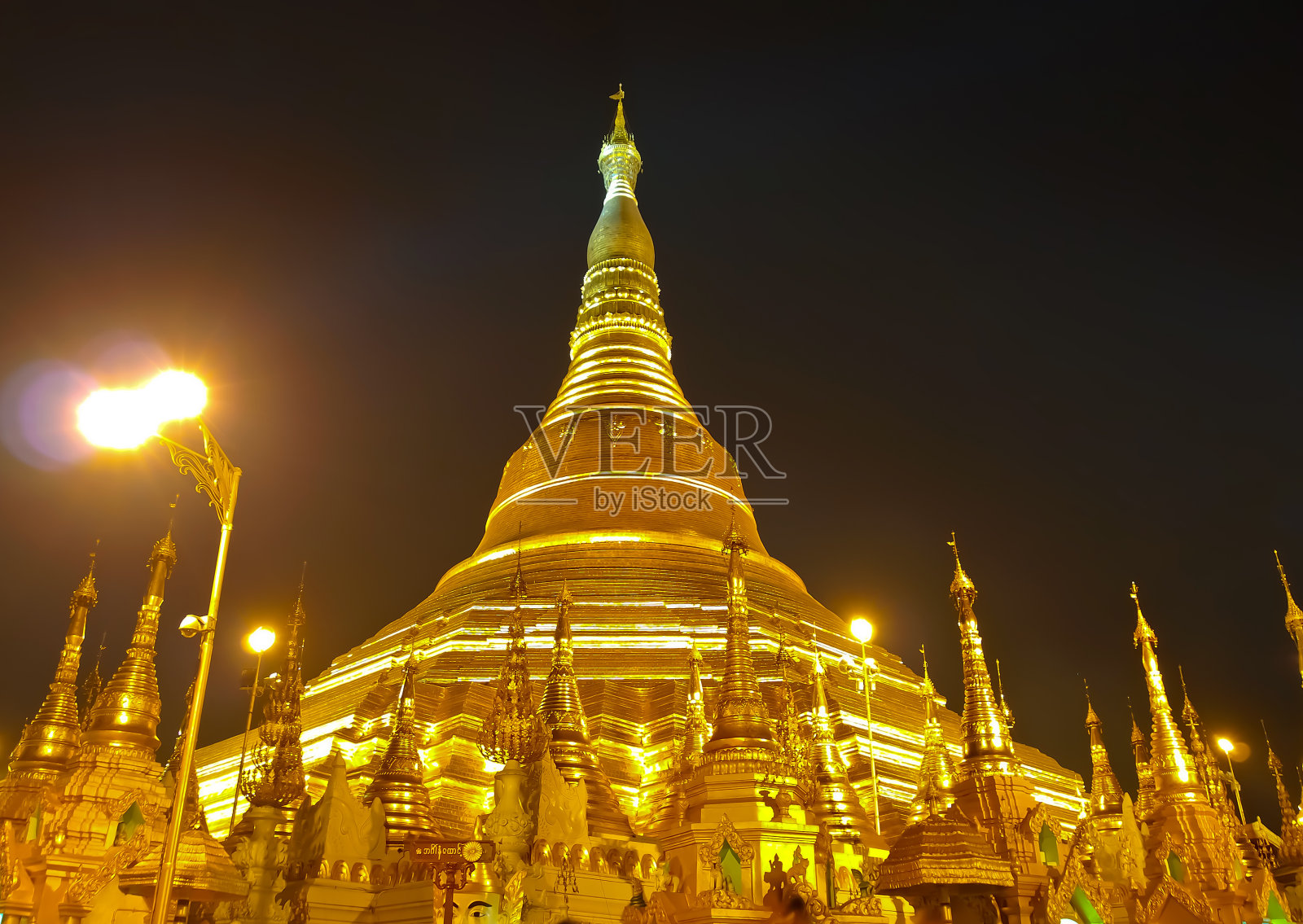 缅甸仰光瑞光大金塔照片摄影图片