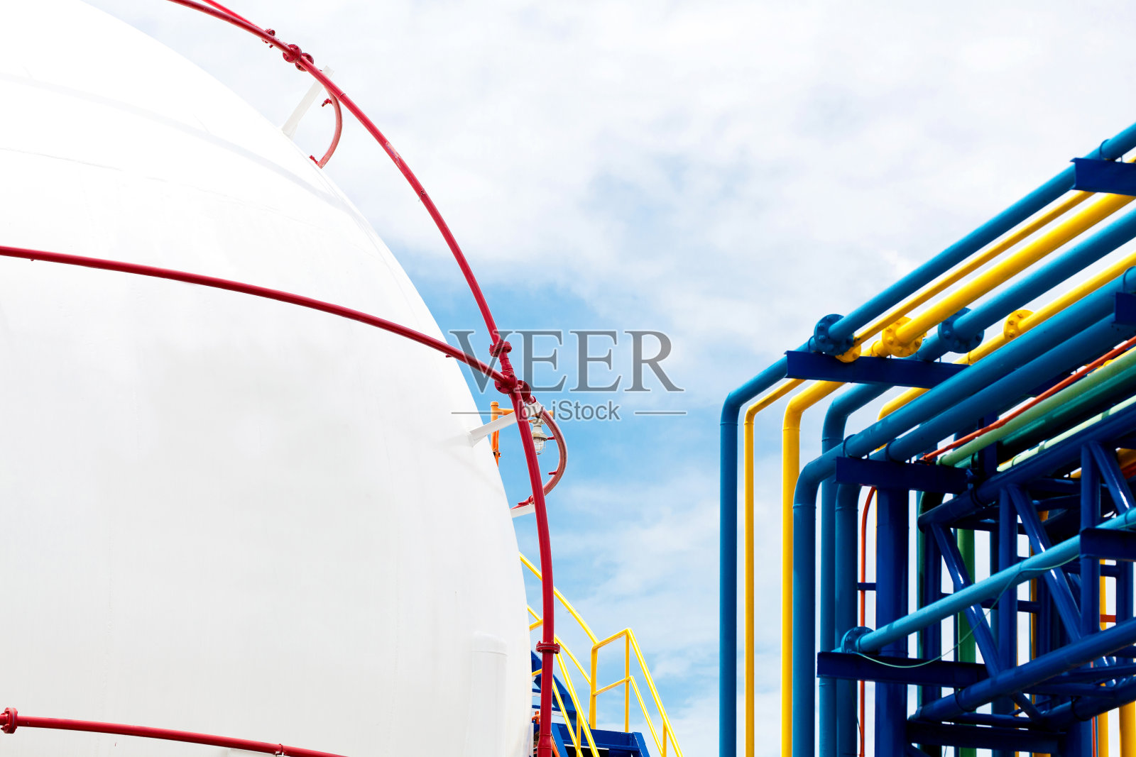 气体丙烷-丁烷，储罐照片摄影图片