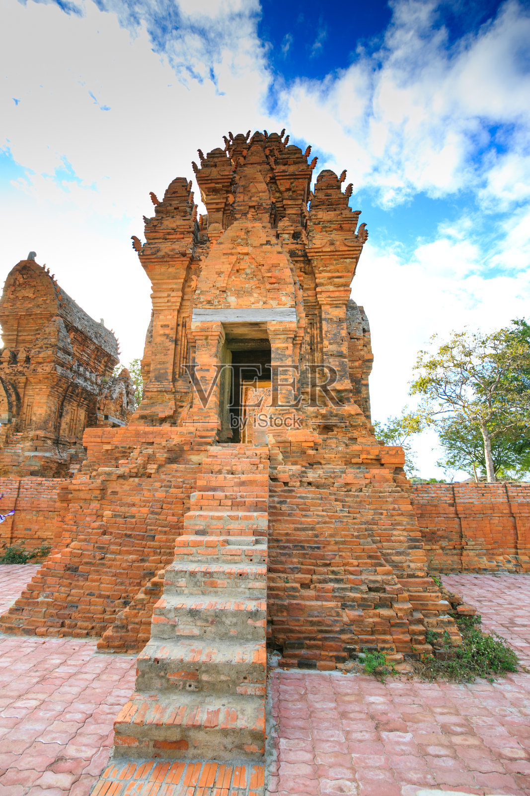 宝克朗加莱占族塔照片摄影图片