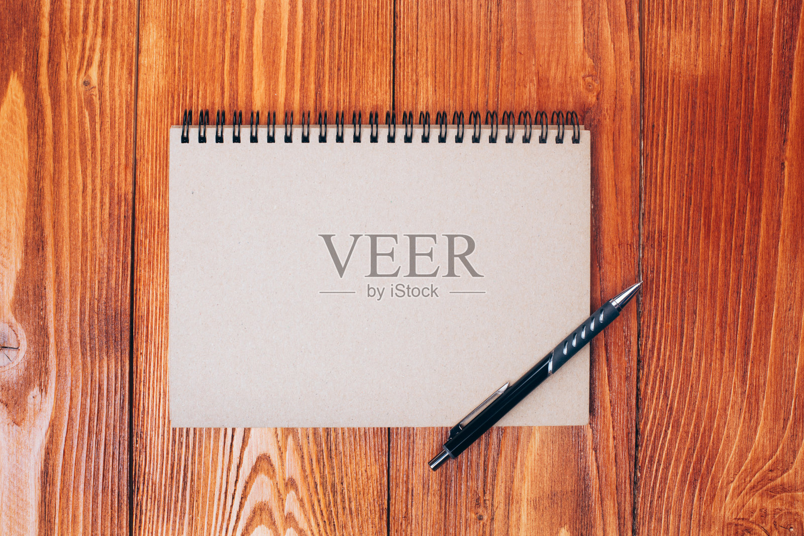 记事本和笔照片摄影图片