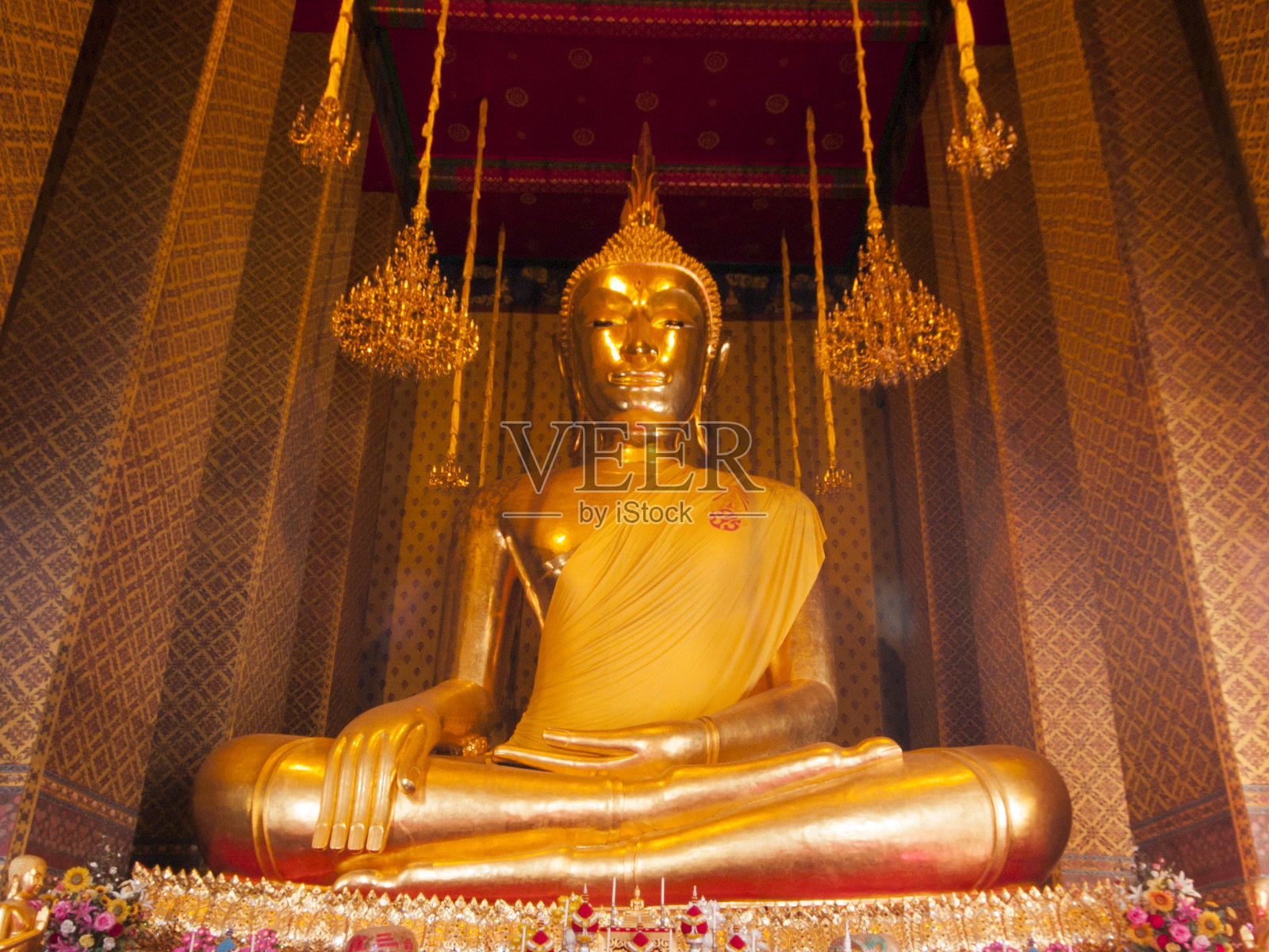 泰国沙慕普拉干，松潭寺照片摄影图片