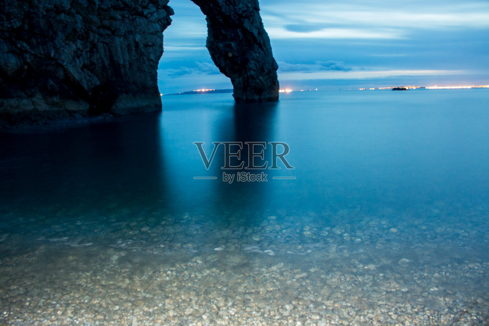 晚上的杜德尔门照片摄影图片