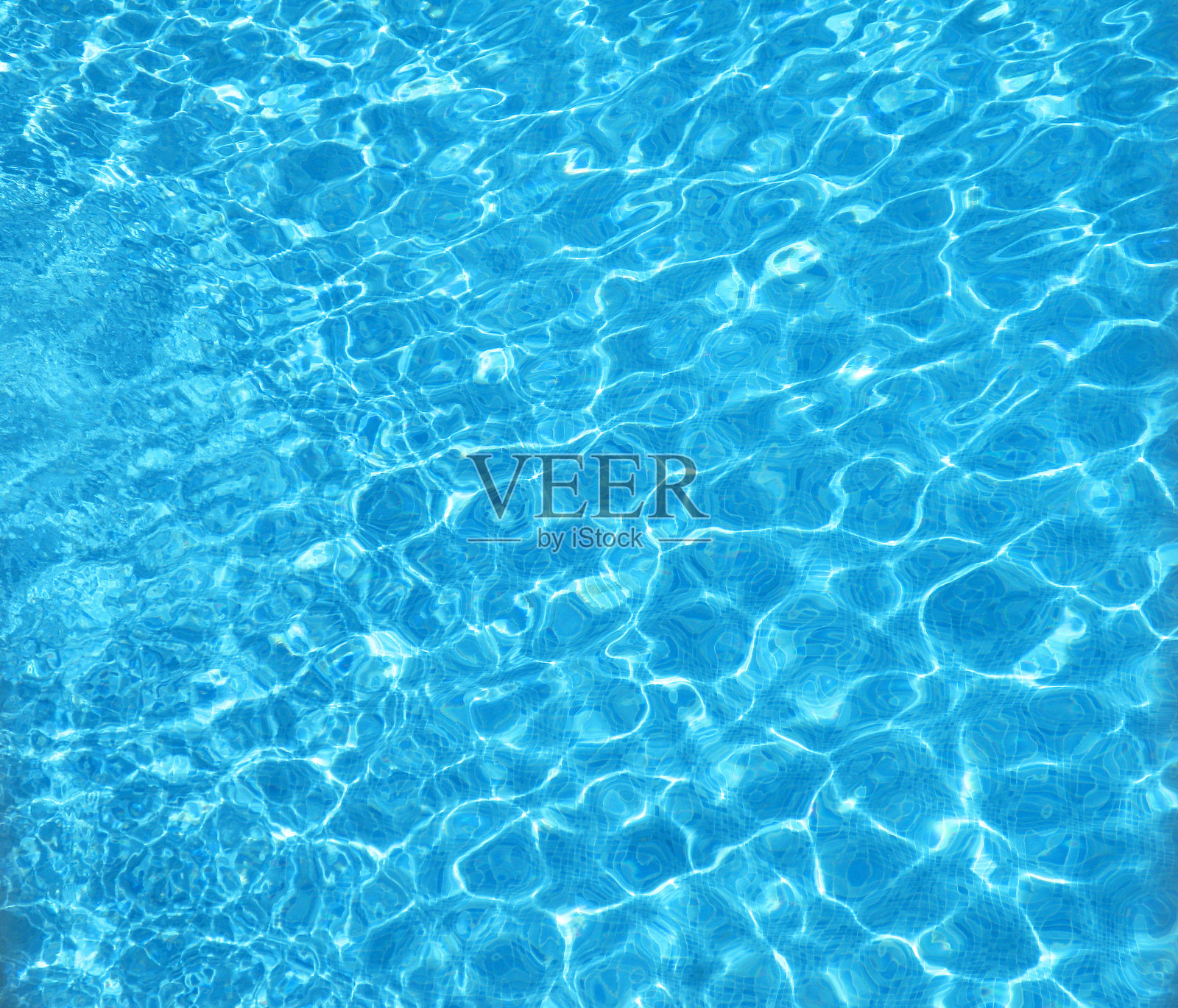 蓝绿色的池水照片摄影图片