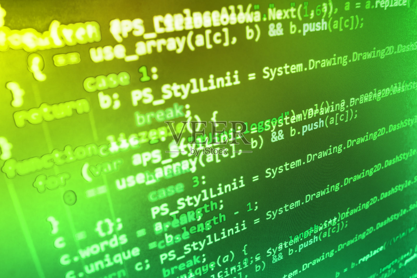 软件开发人员编程代码在计算机上照片摄影图片