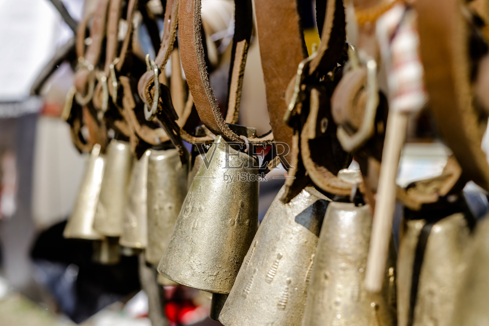 旧金属钟的特写照片摄影图片