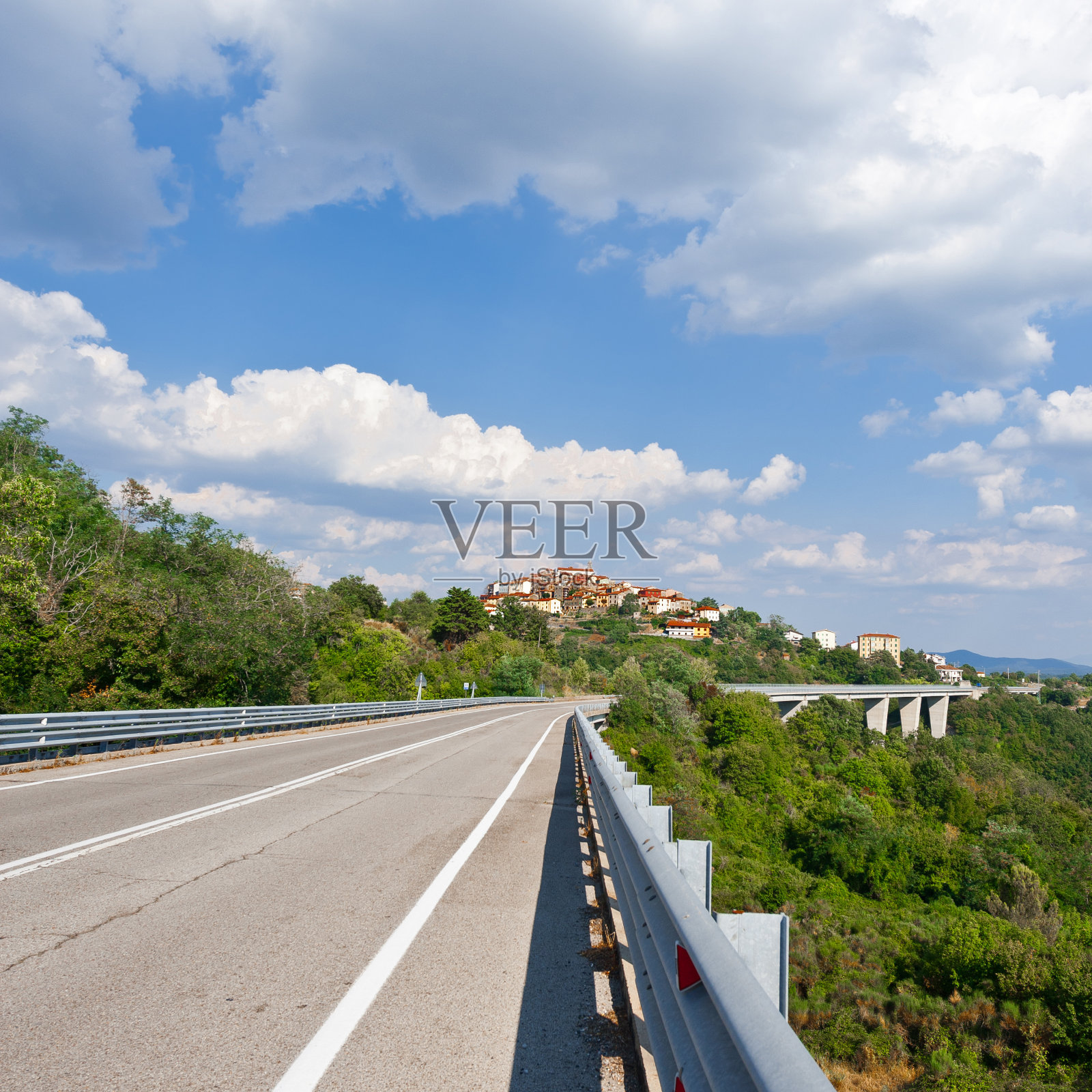 普拉托城照片摄影图片