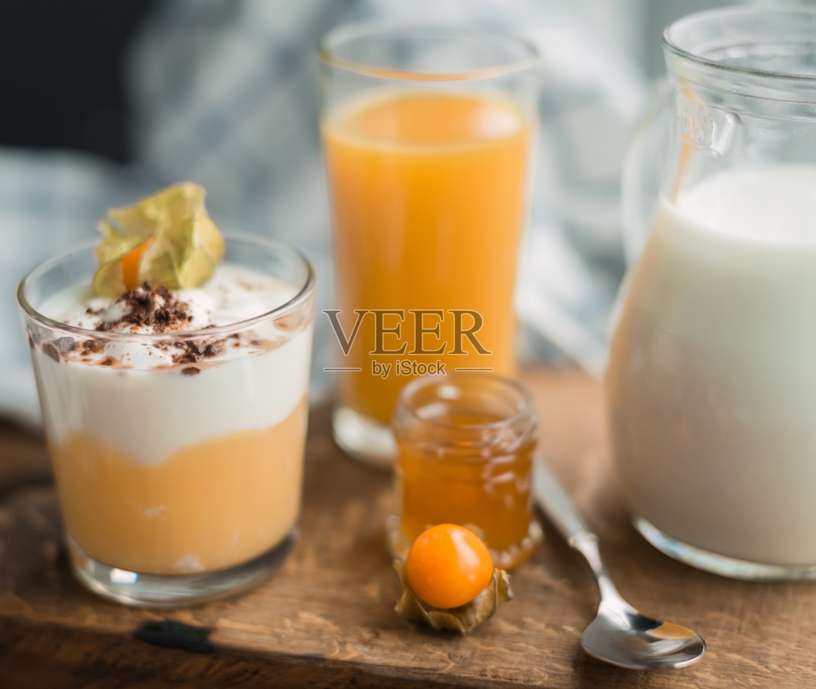 white-orange早餐照片摄影图片