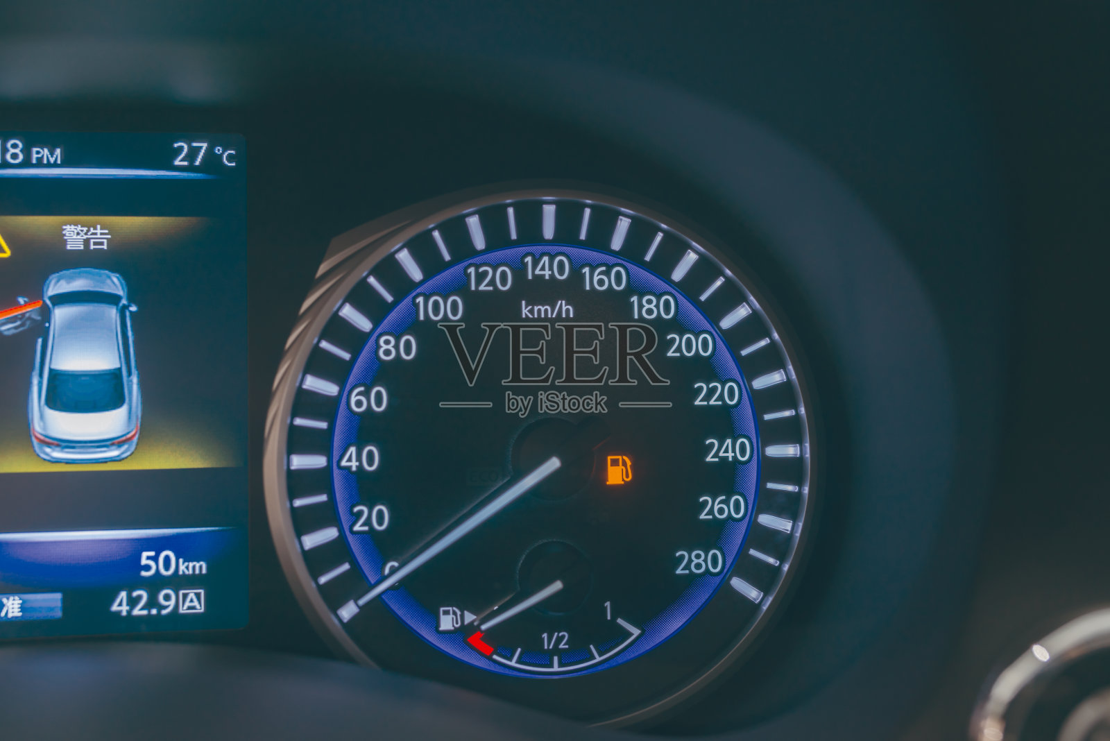 汽车销售，使用笔记本订单照片摄影图片