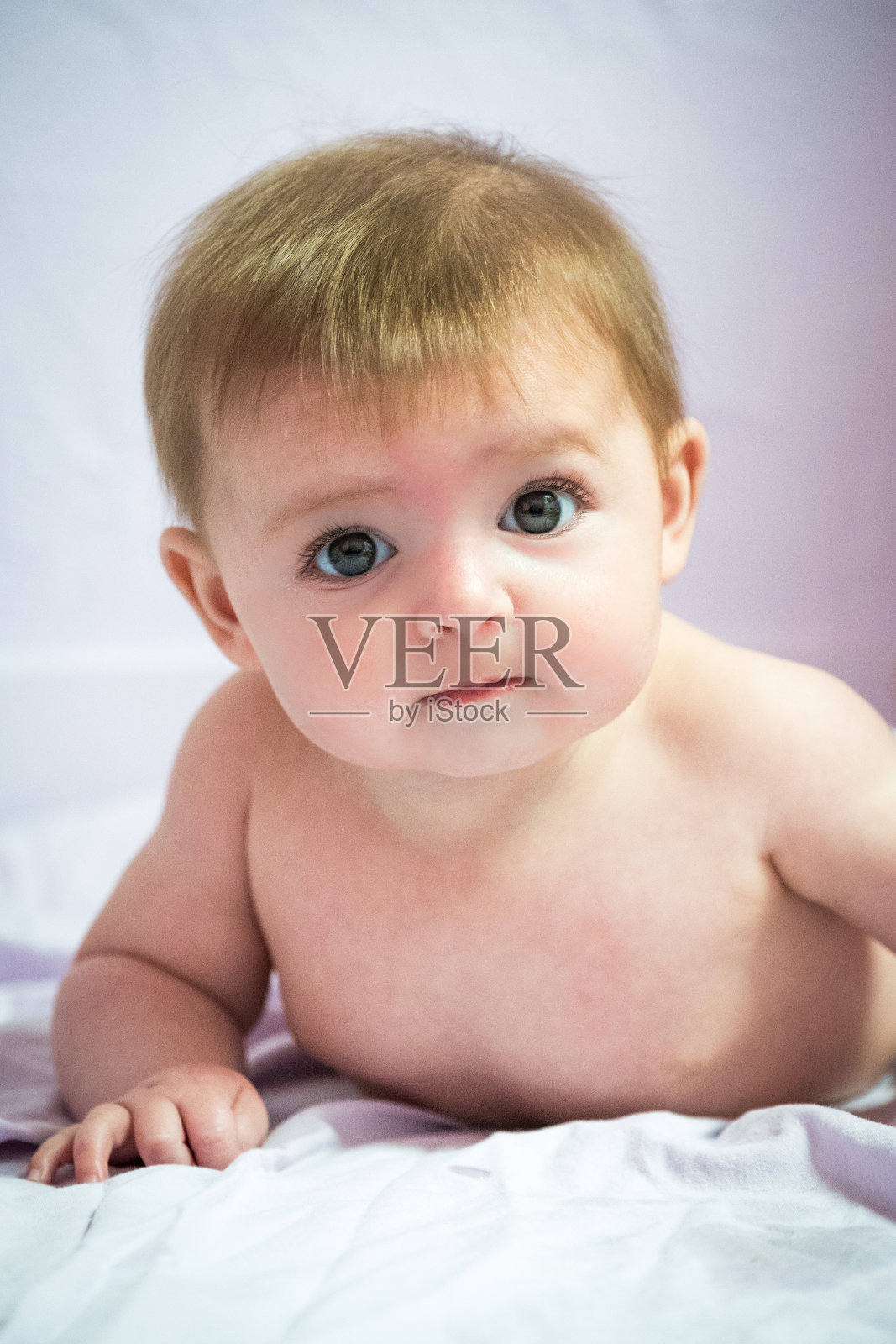 小女孩照片摄影图片