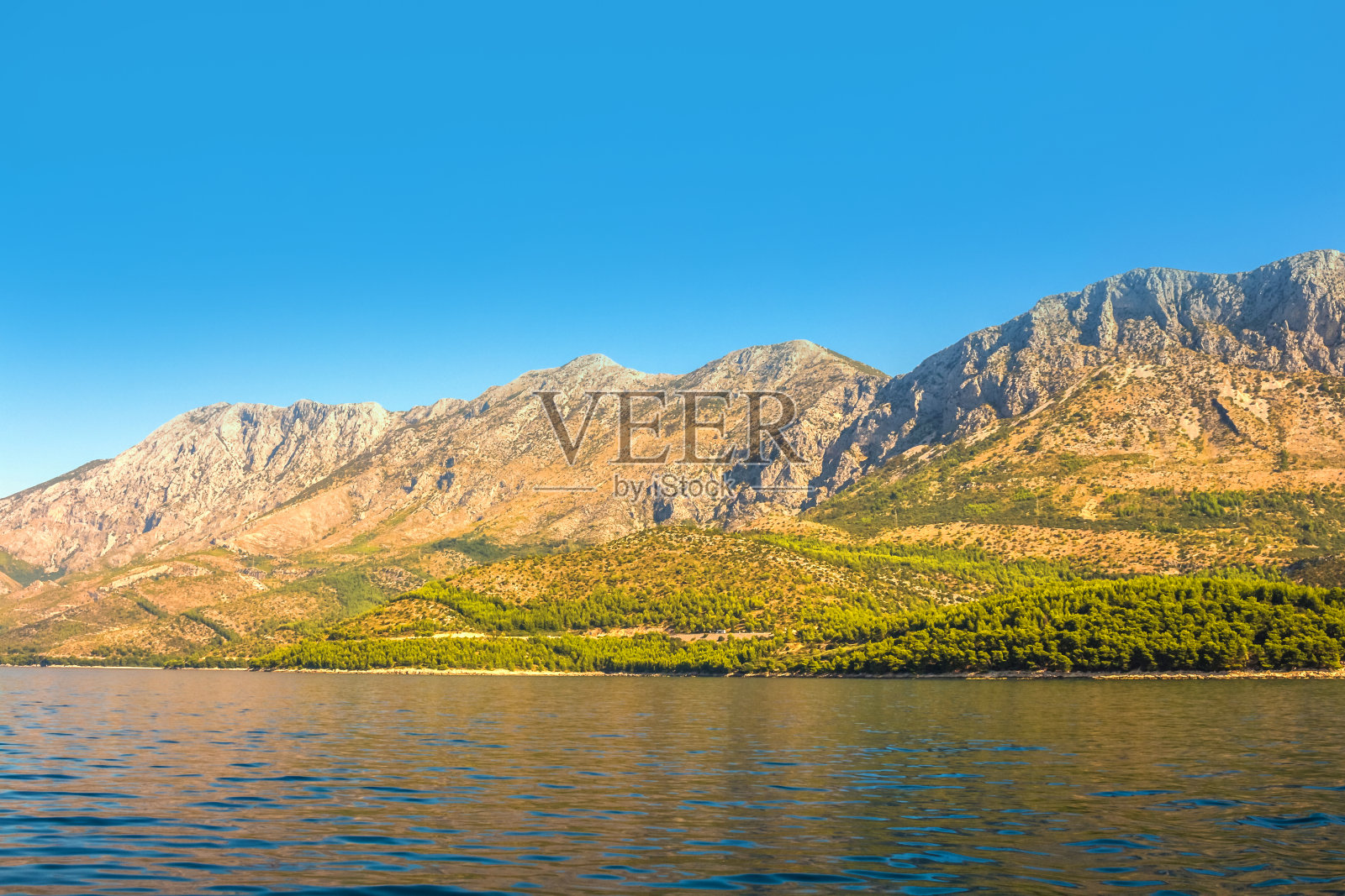 克罗地亚-达尔马提亚的海景。照片摄影图片
