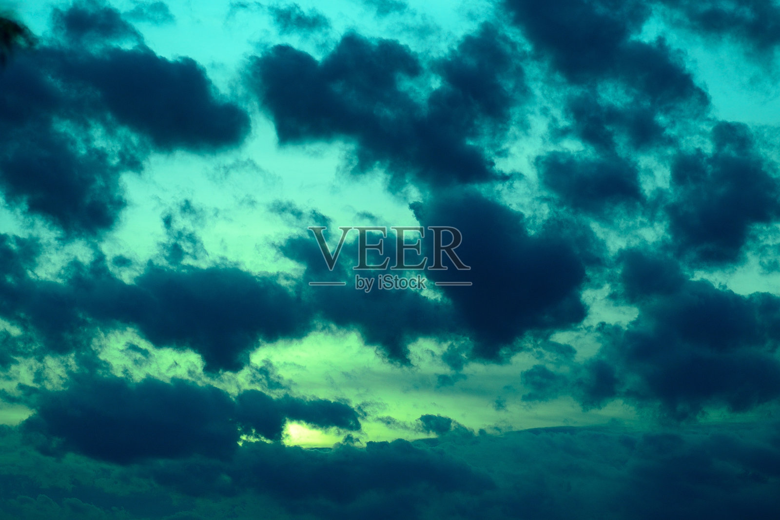 美丽的农田日落照片摄影图片