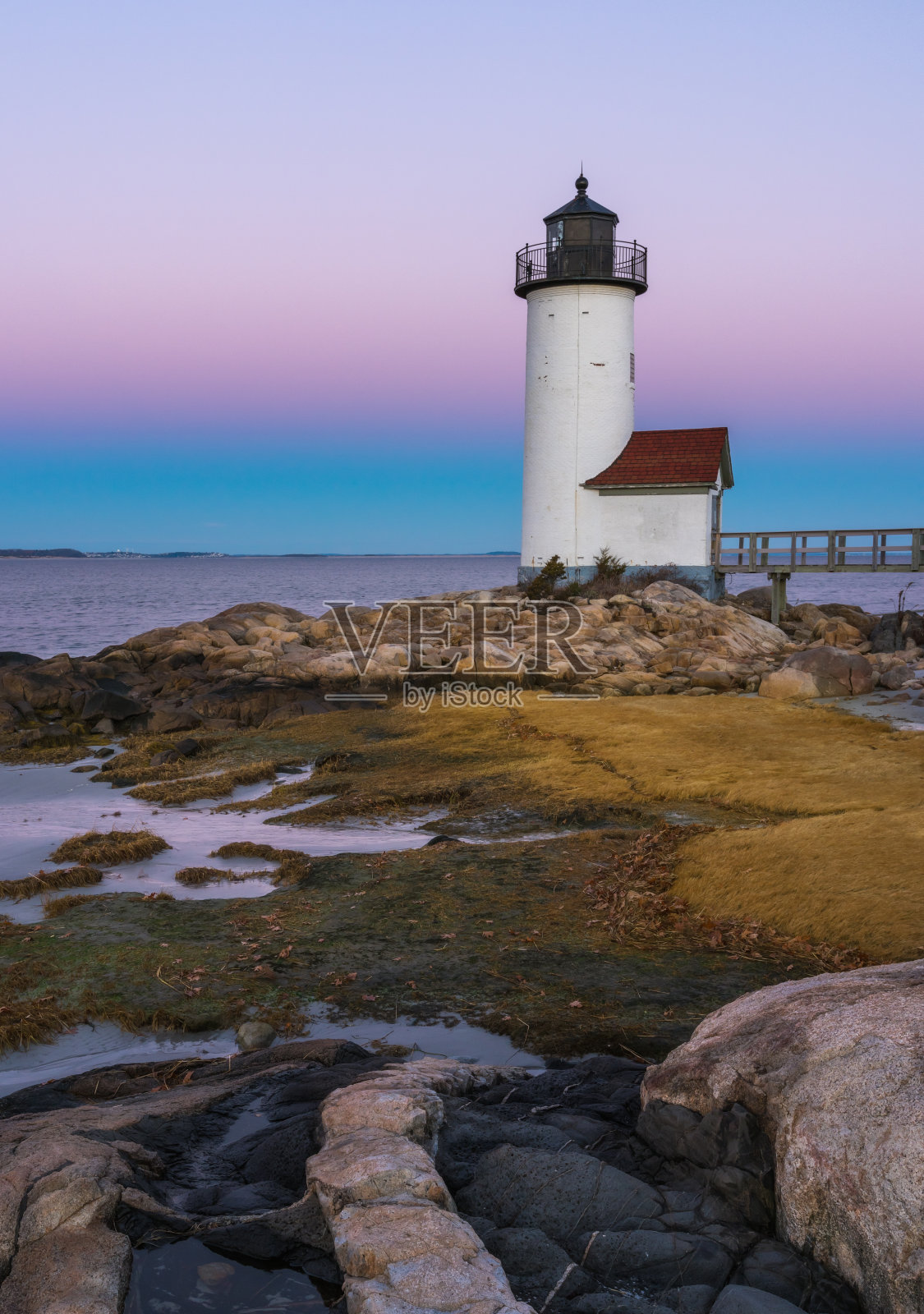 粉色的Annisquam灯塔照片摄影图片