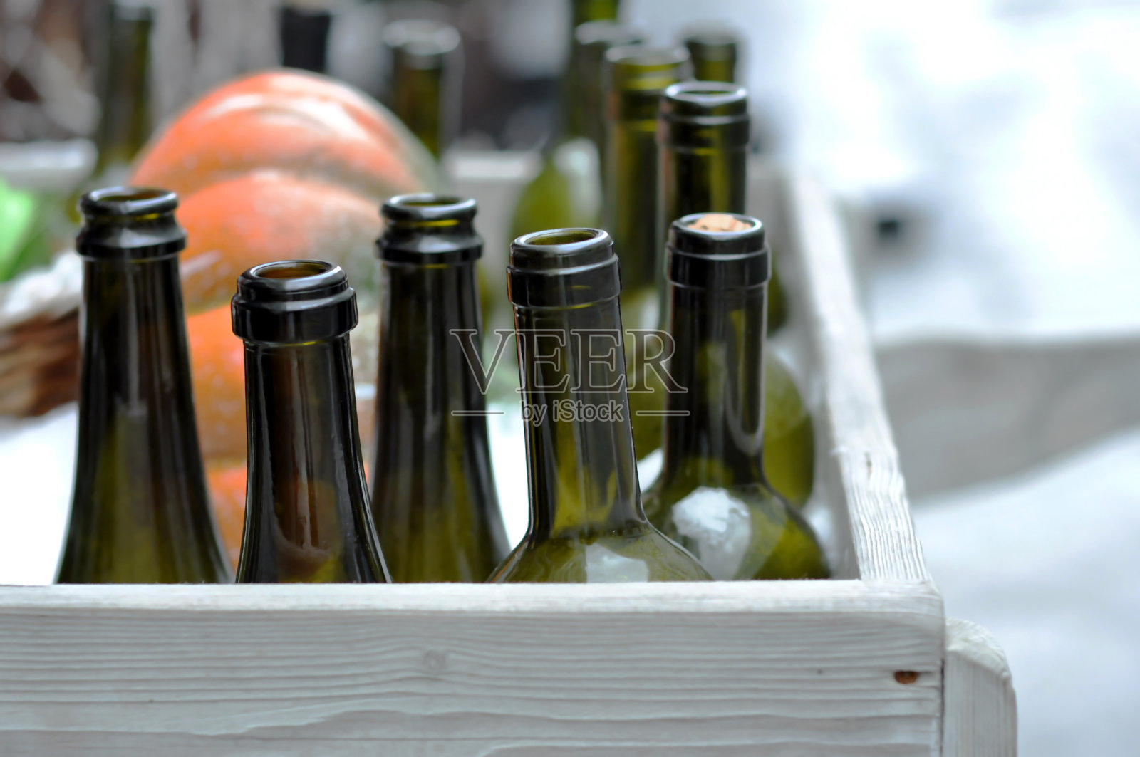 空酒瓶照片摄影图片