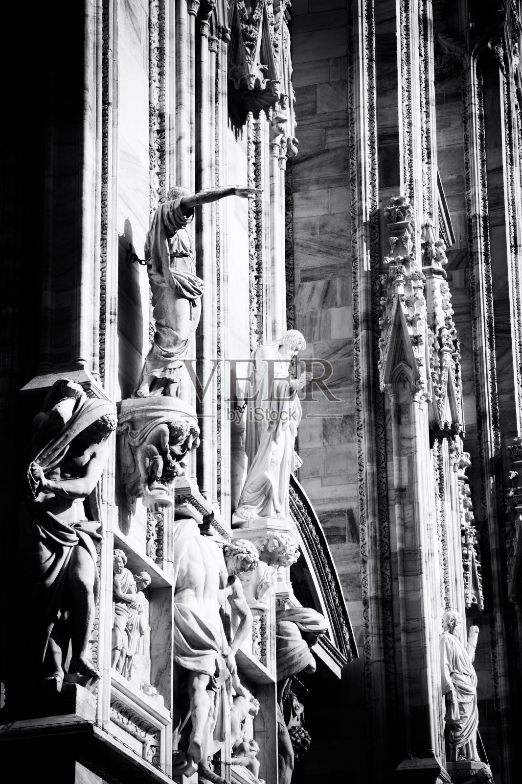 米兰大教堂。照片摄影图片