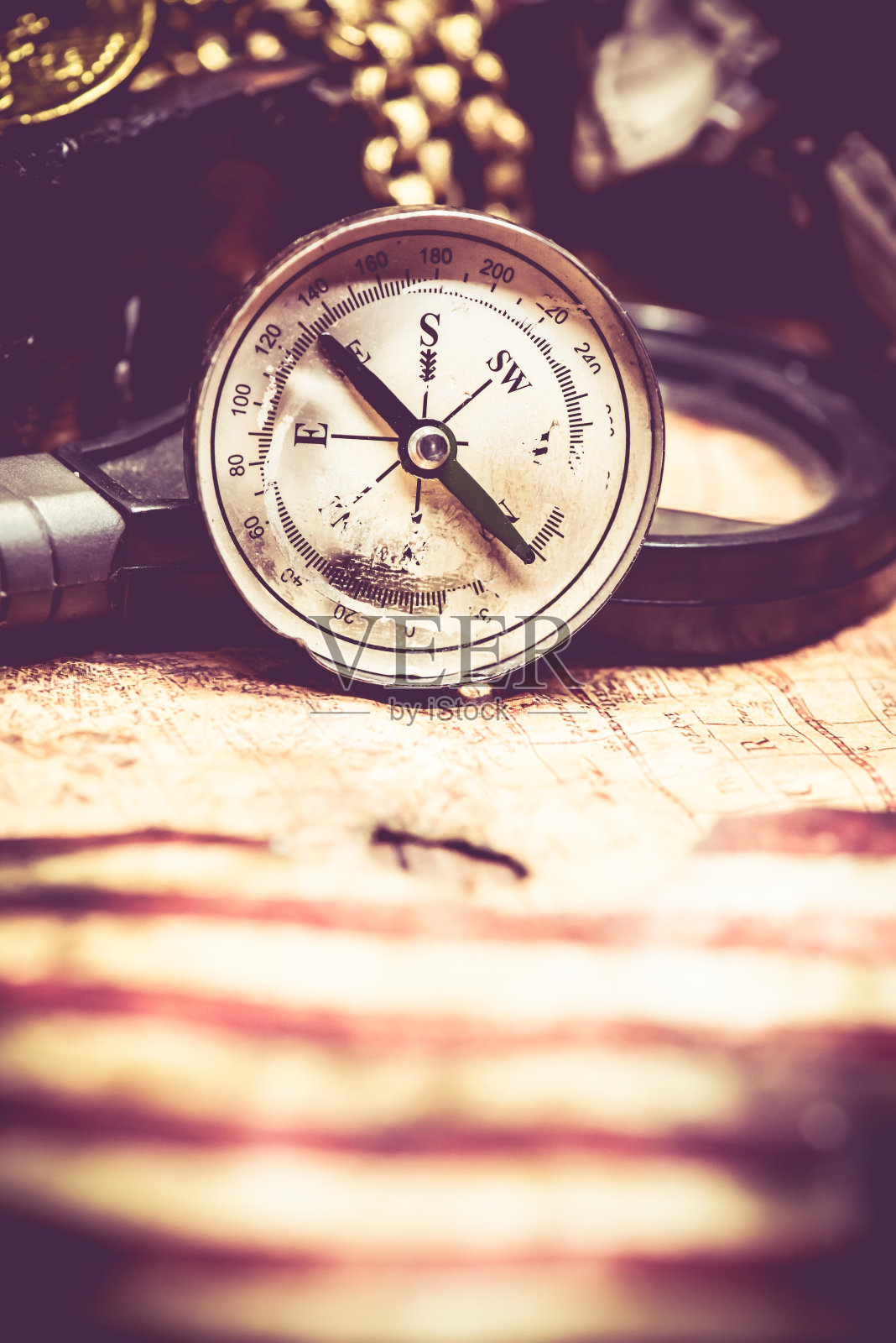 哥伦布日和带指南针的世界地图照片摄影图片