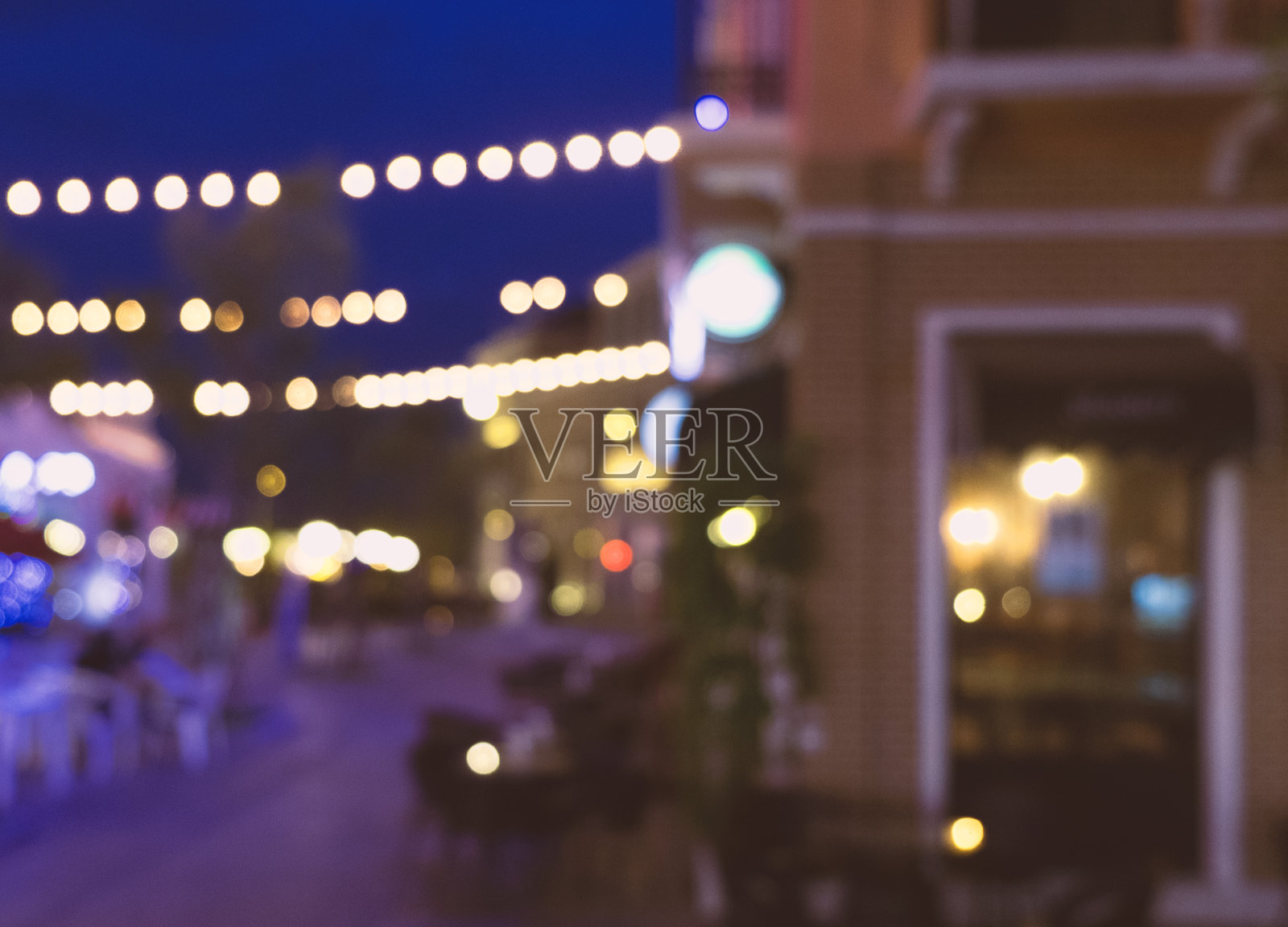 抽象模糊背景餐厅与散焦灯光照片摄影图片