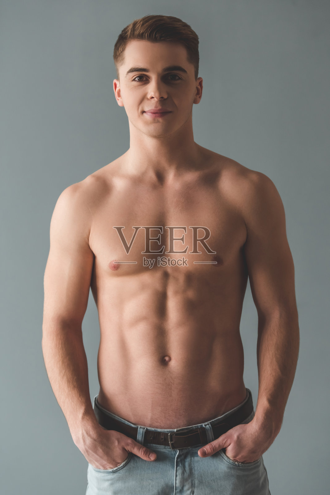 有吸引力的年轻人照片摄影图片