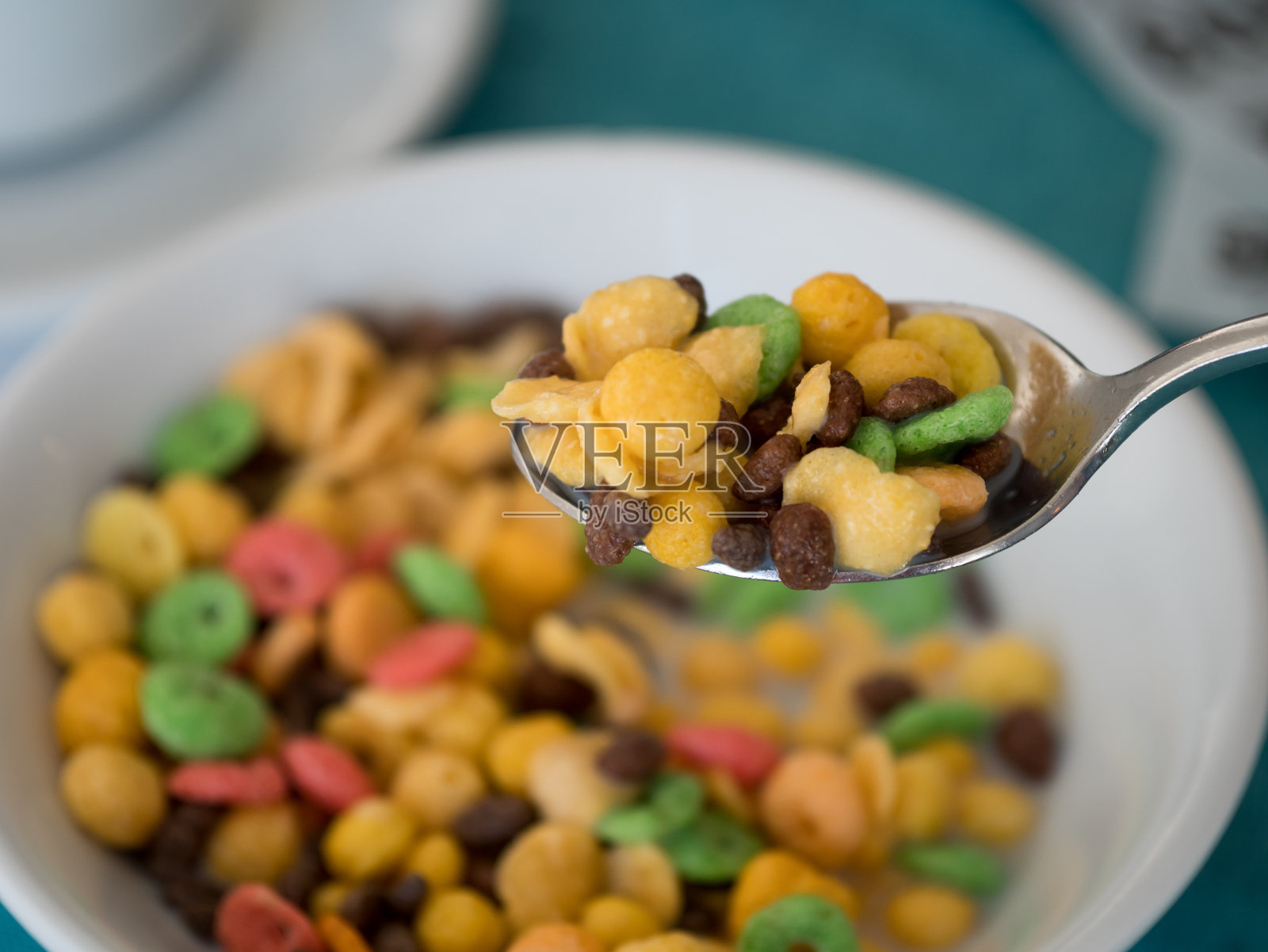 多色牛奶片照片摄影图片