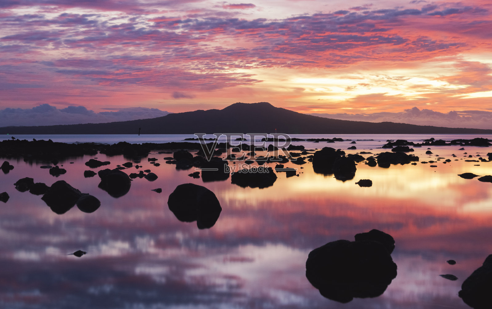 朗伊托托照片摄影图片