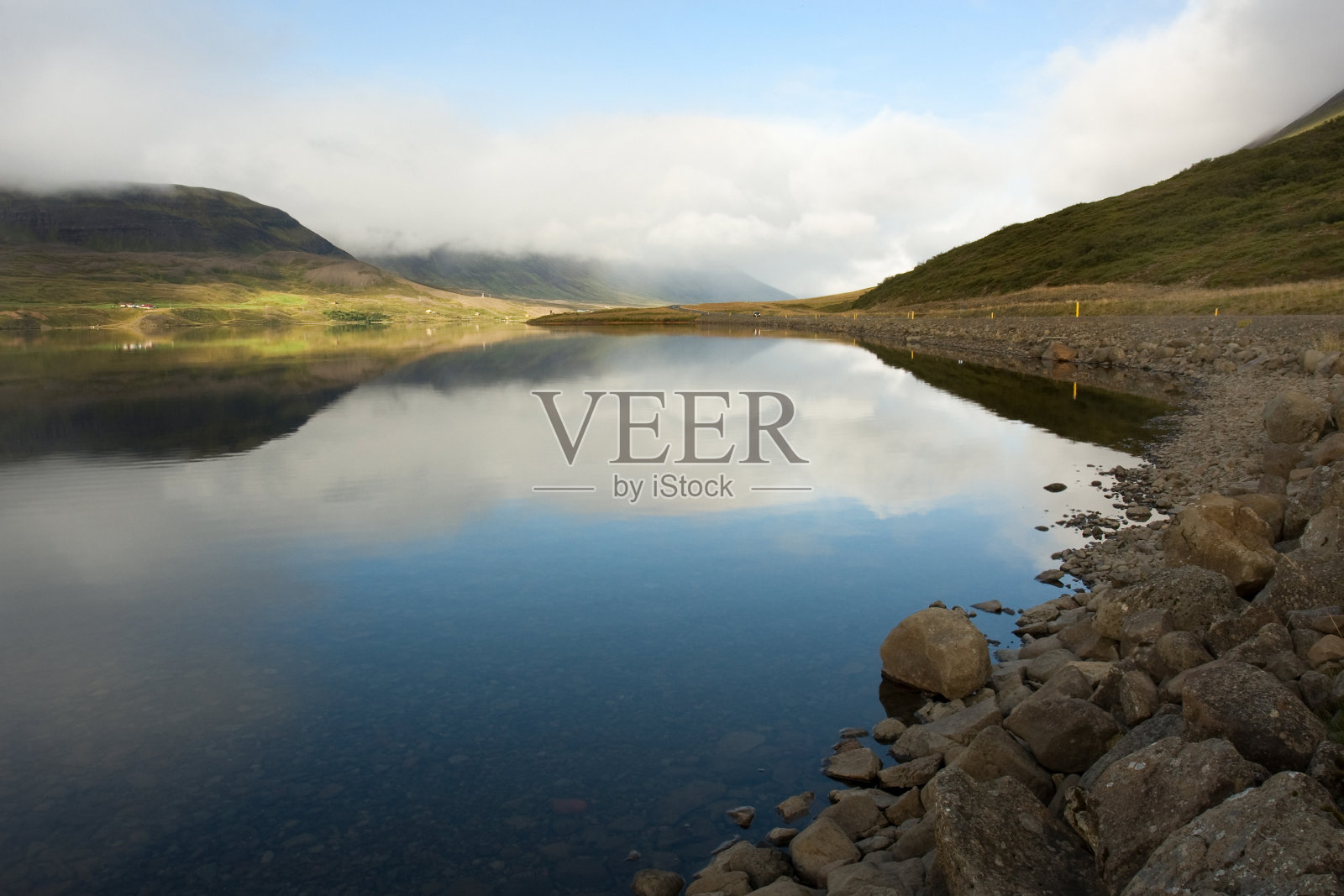 湖在冰岛照片摄影图片