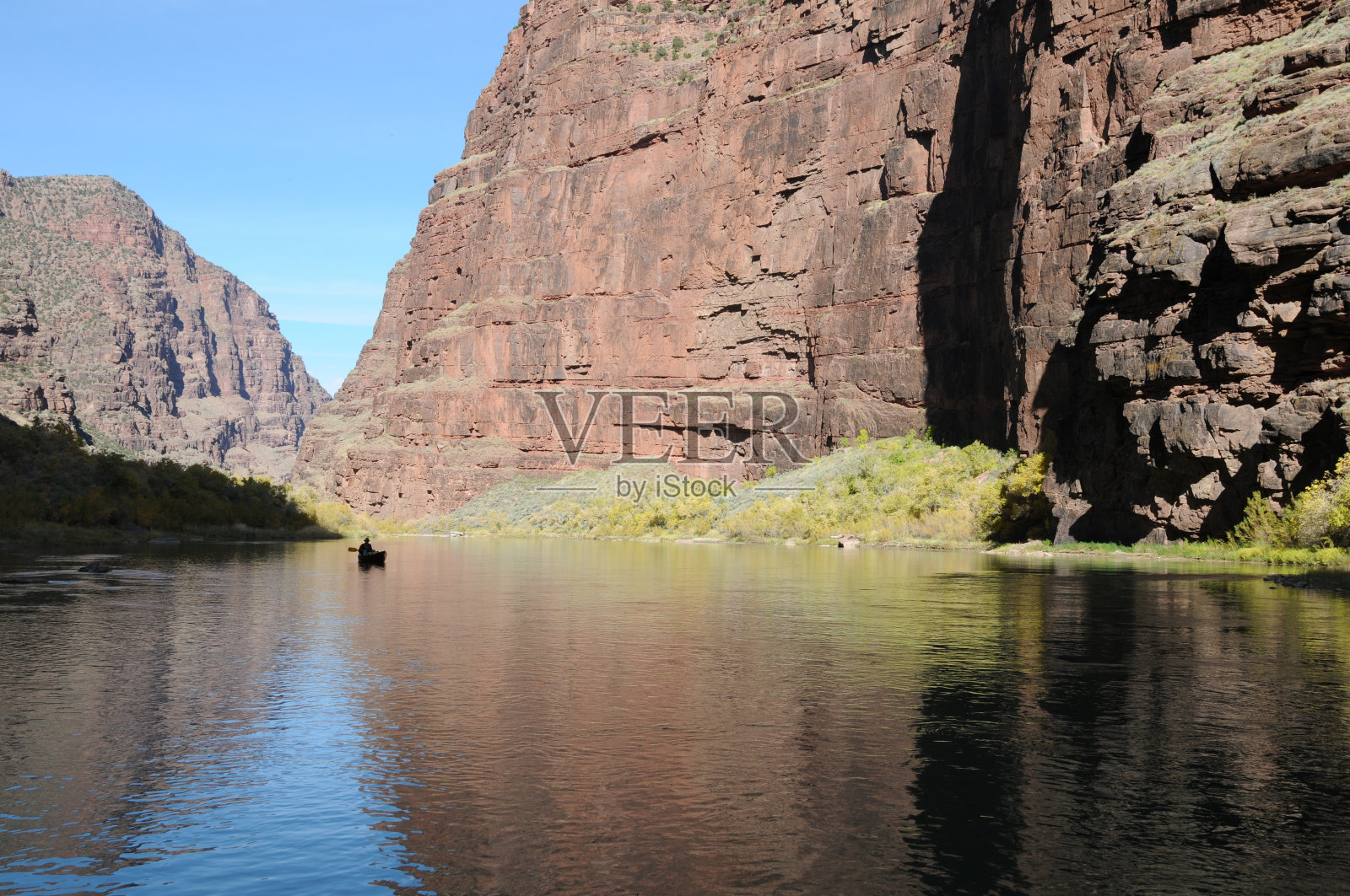 在美国犹他州的拉多尔之门皮划艇照片摄影图片