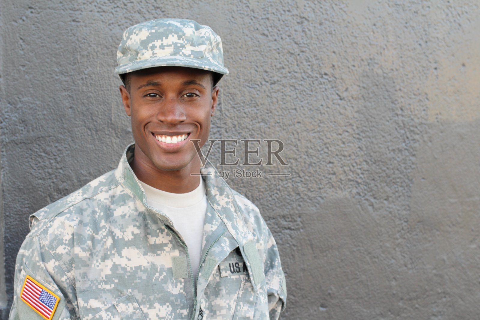 骄傲的年轻军校学生照片摄影图片