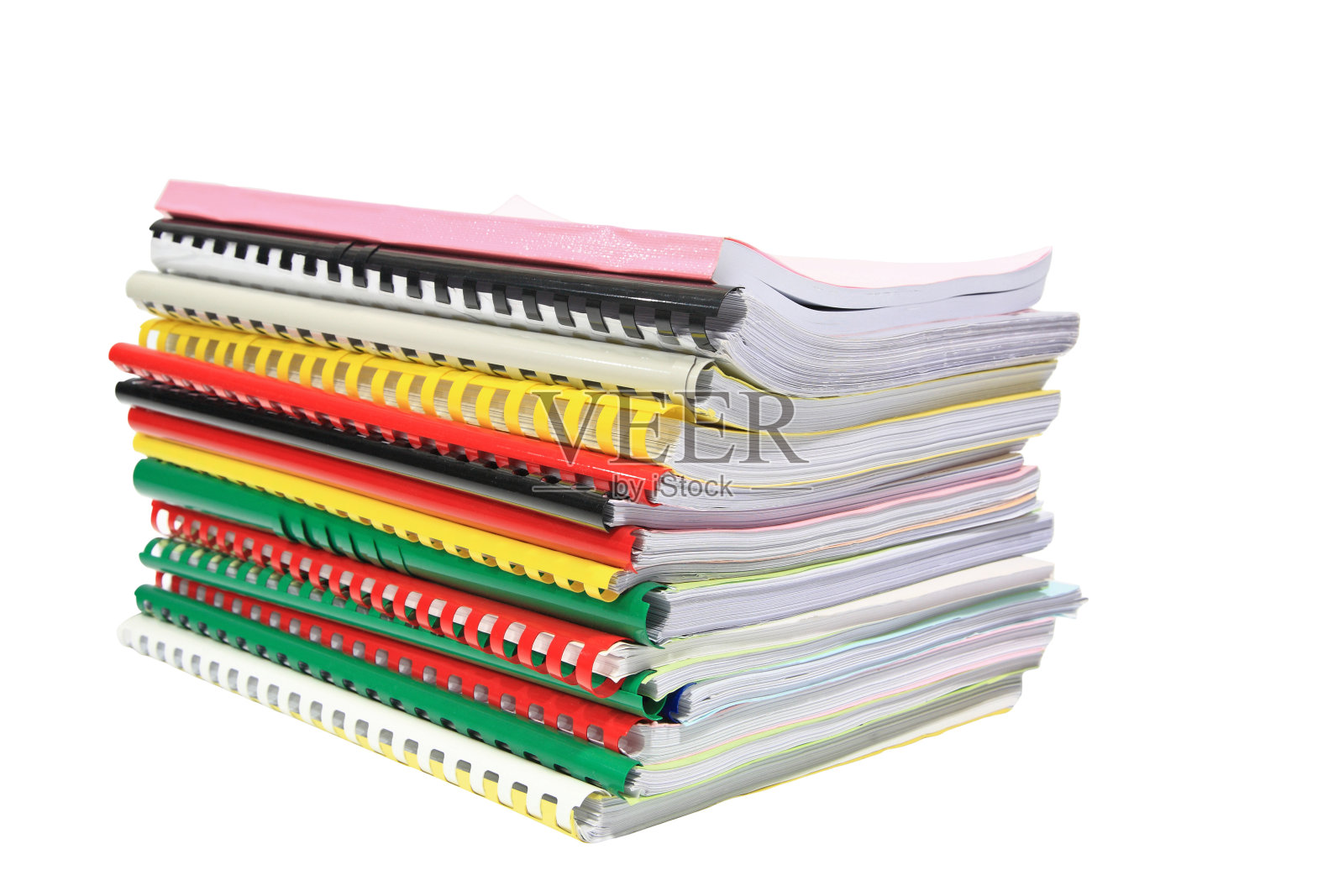 一堆孤立在白色上的文件夹照片摄影图片