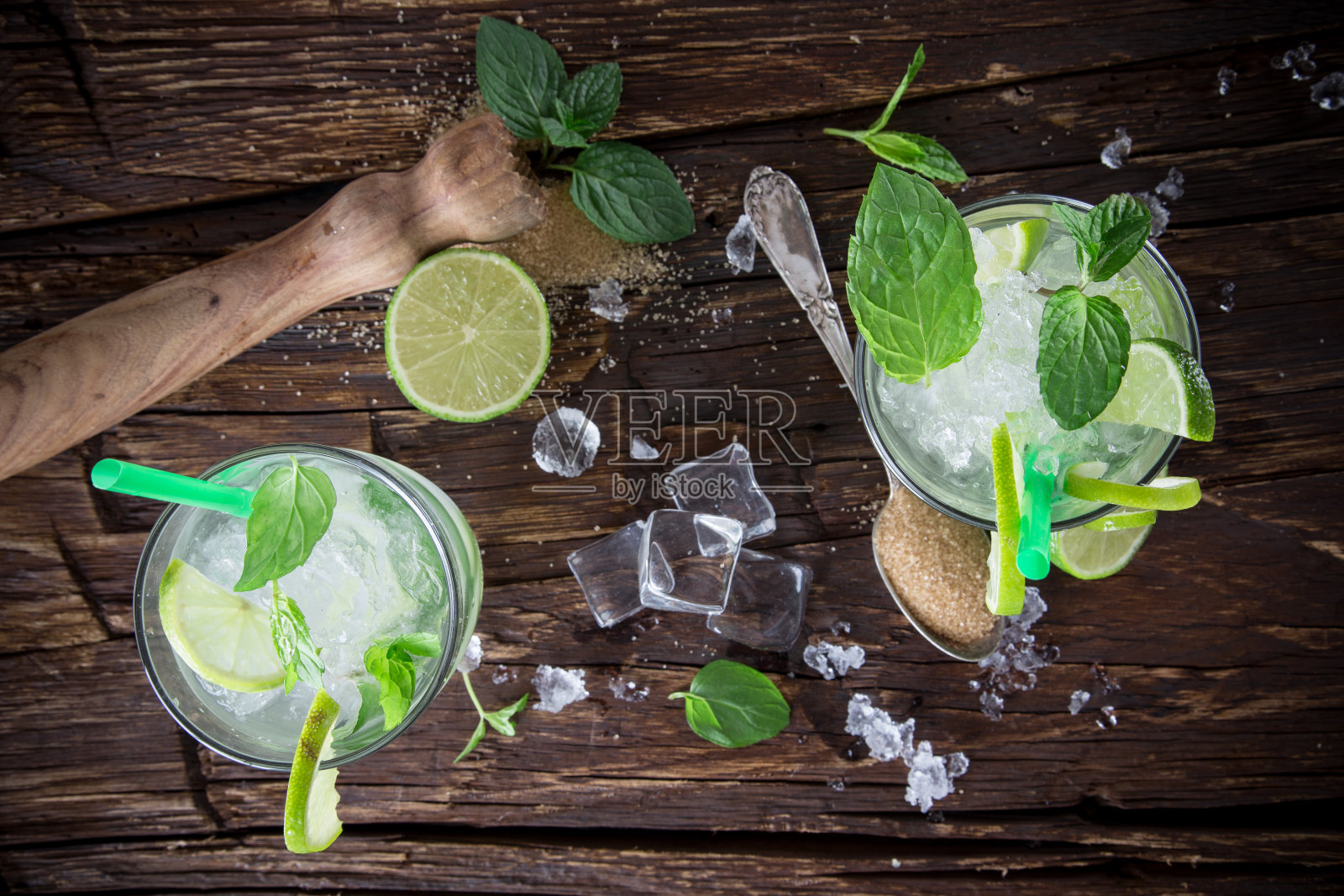 新鲜的莫吉托喝照片摄影图片