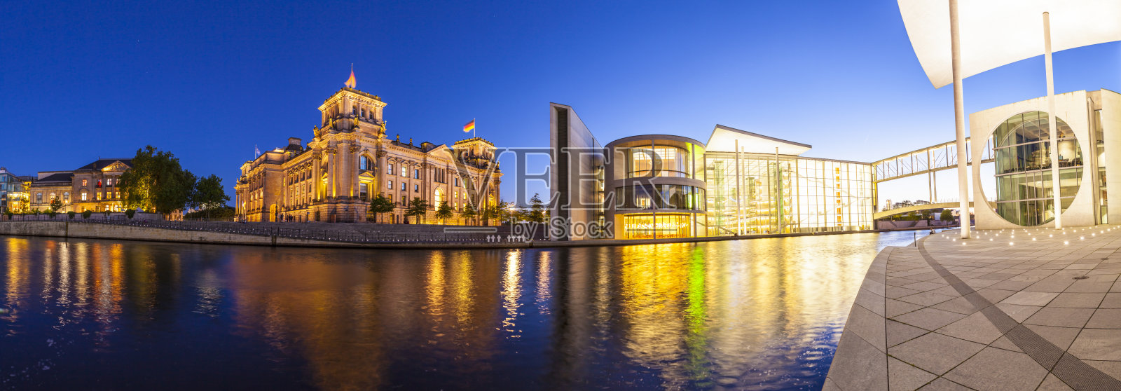 德国国会大厦，施普雷河，柏林照片摄影图片