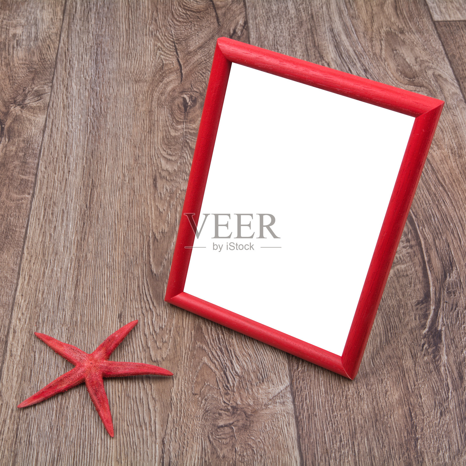 红色相框和海星木背景照片摄影图片