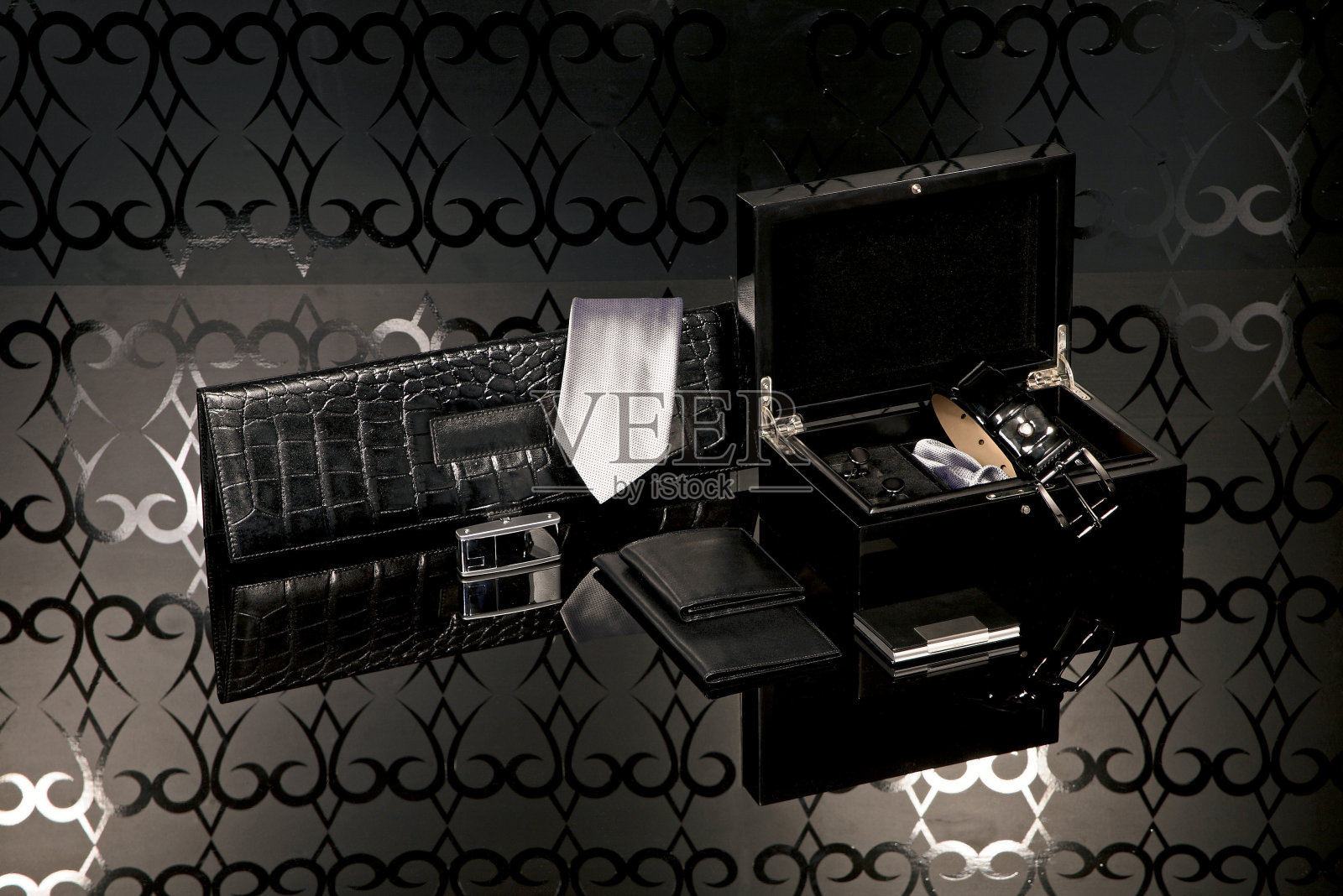 腰带和钱包照片摄影图片