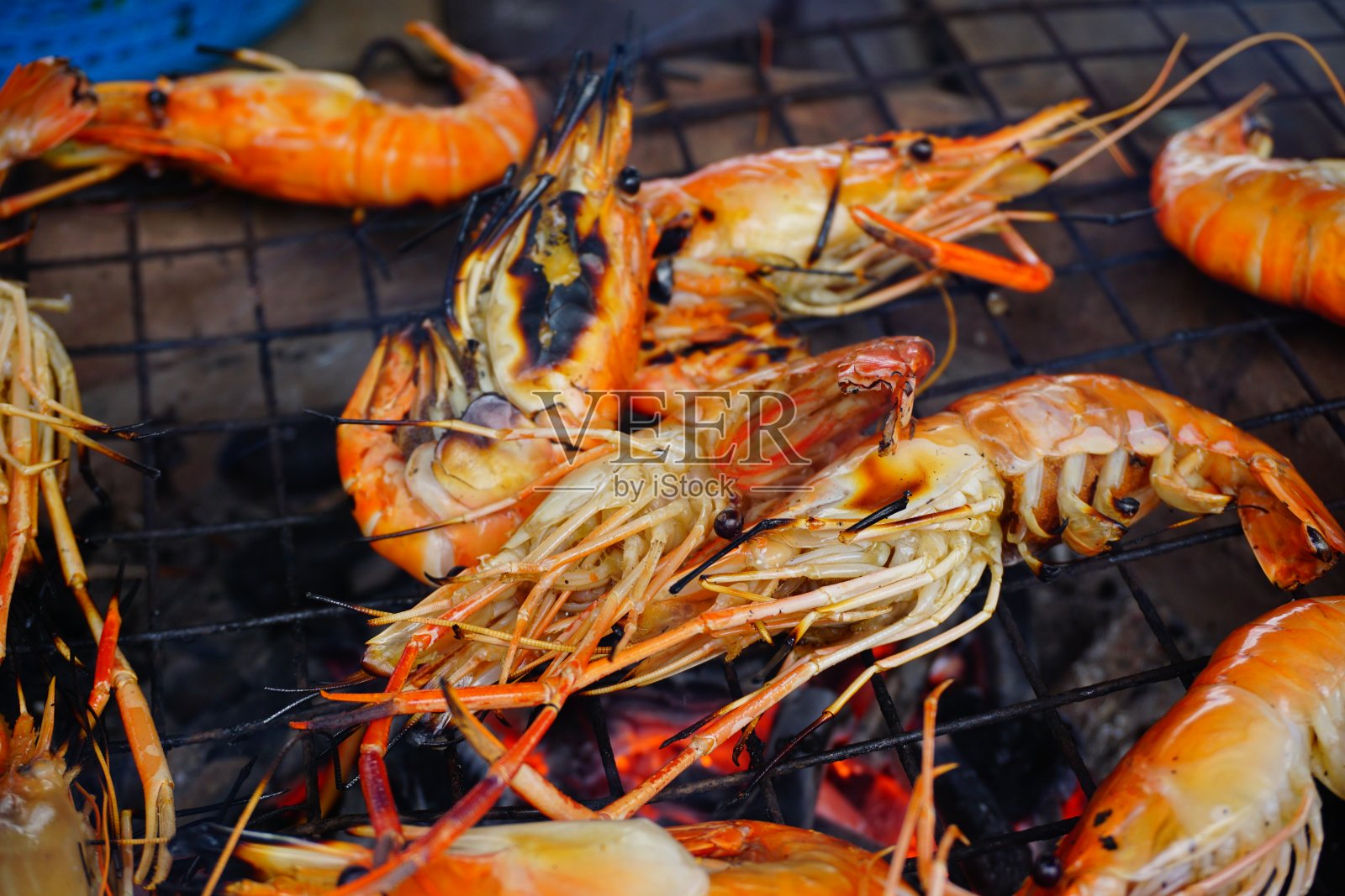 烧烤，烤虾照片摄影图片