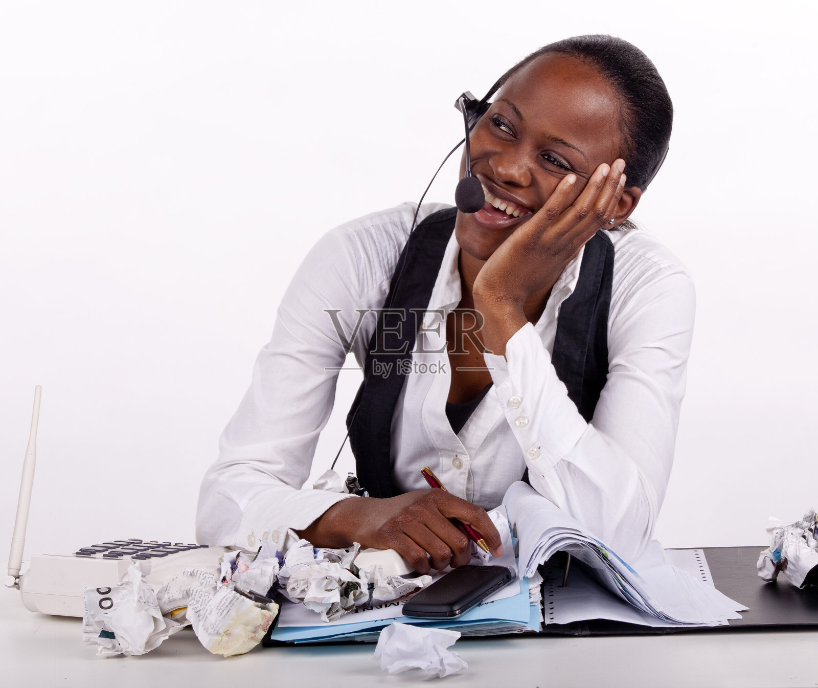 一笑而过照片摄影图片