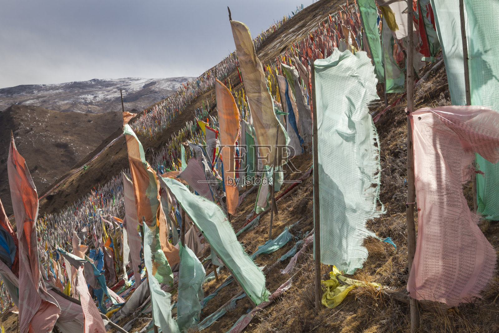 大公经幡，中国。照片摄影图片