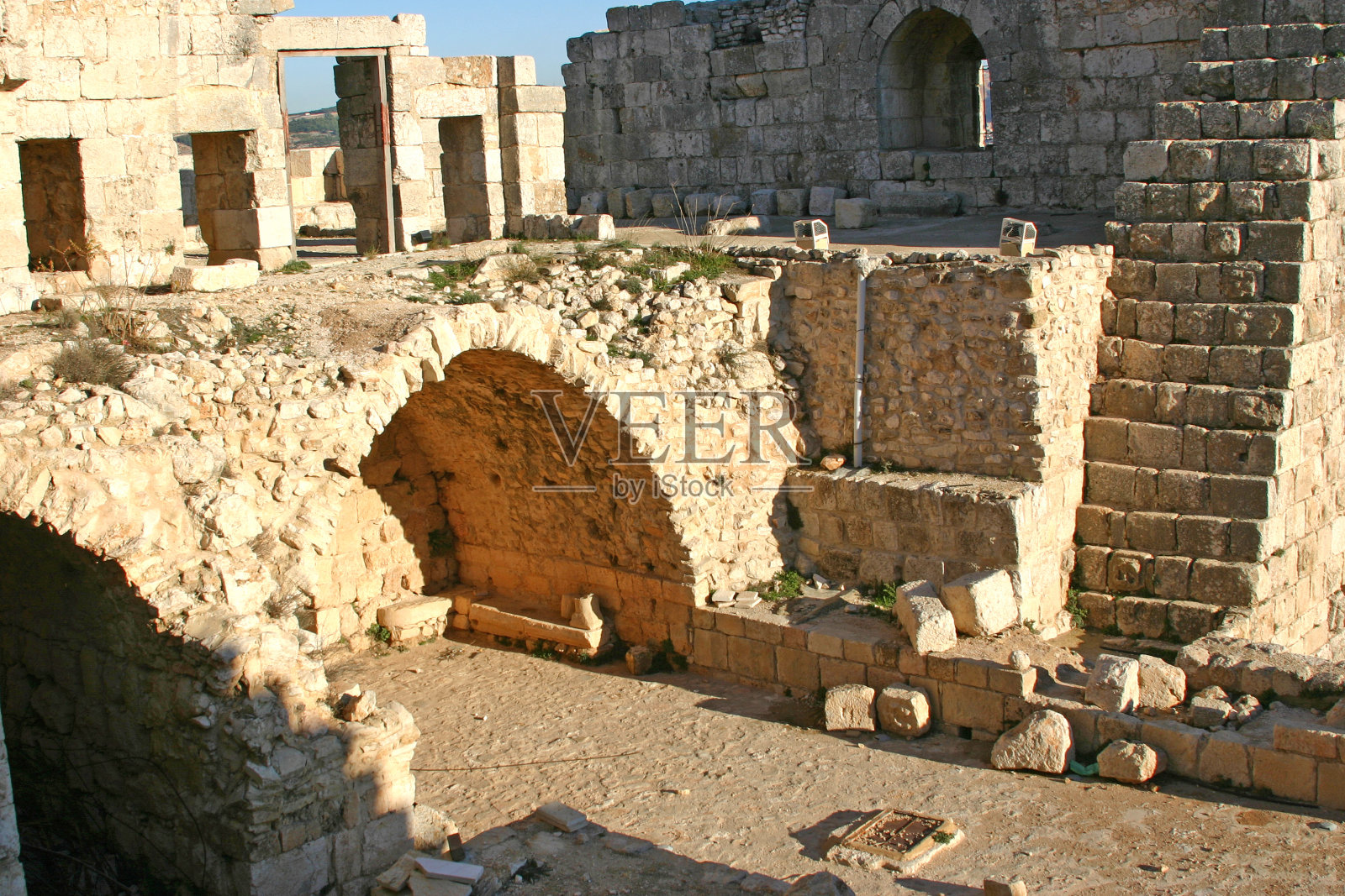 阿杰隆城堡风光照片摄影图片