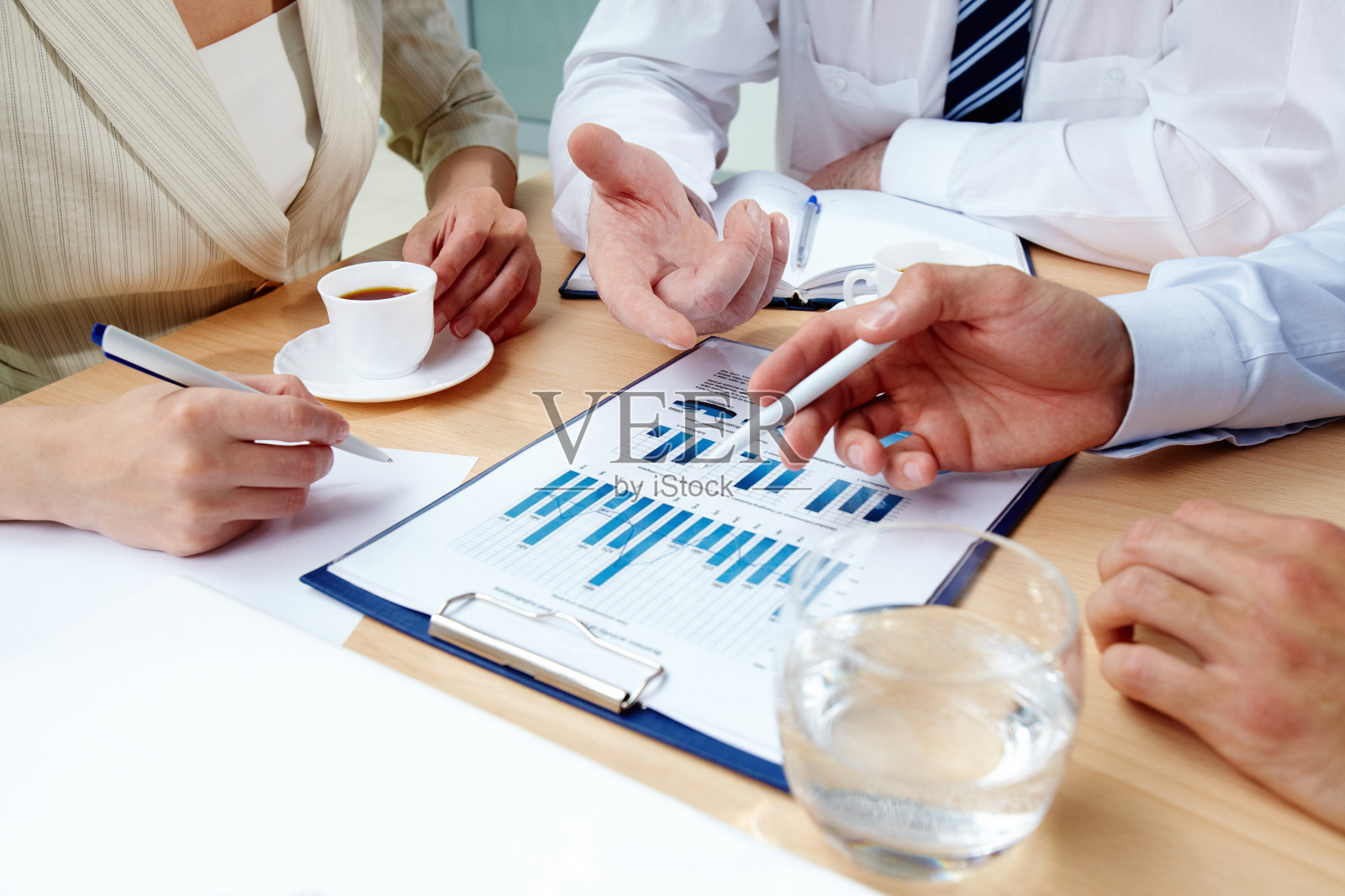 讨论文件照片摄影图片