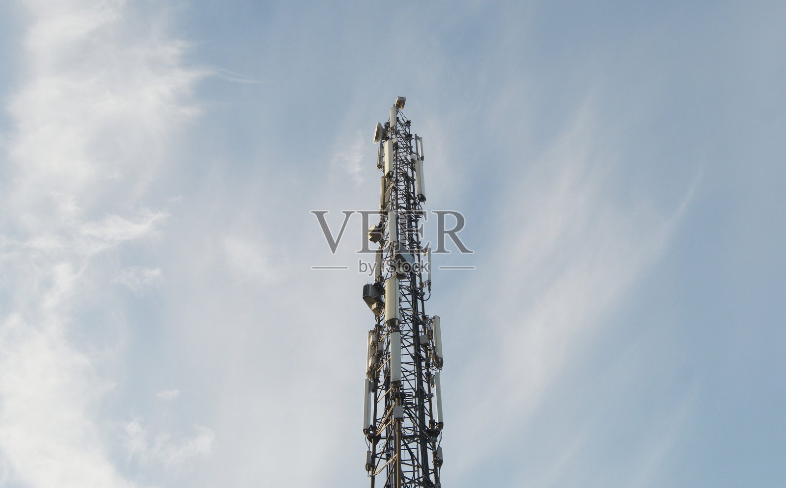 通信塔仰天俯视图照片摄影图片