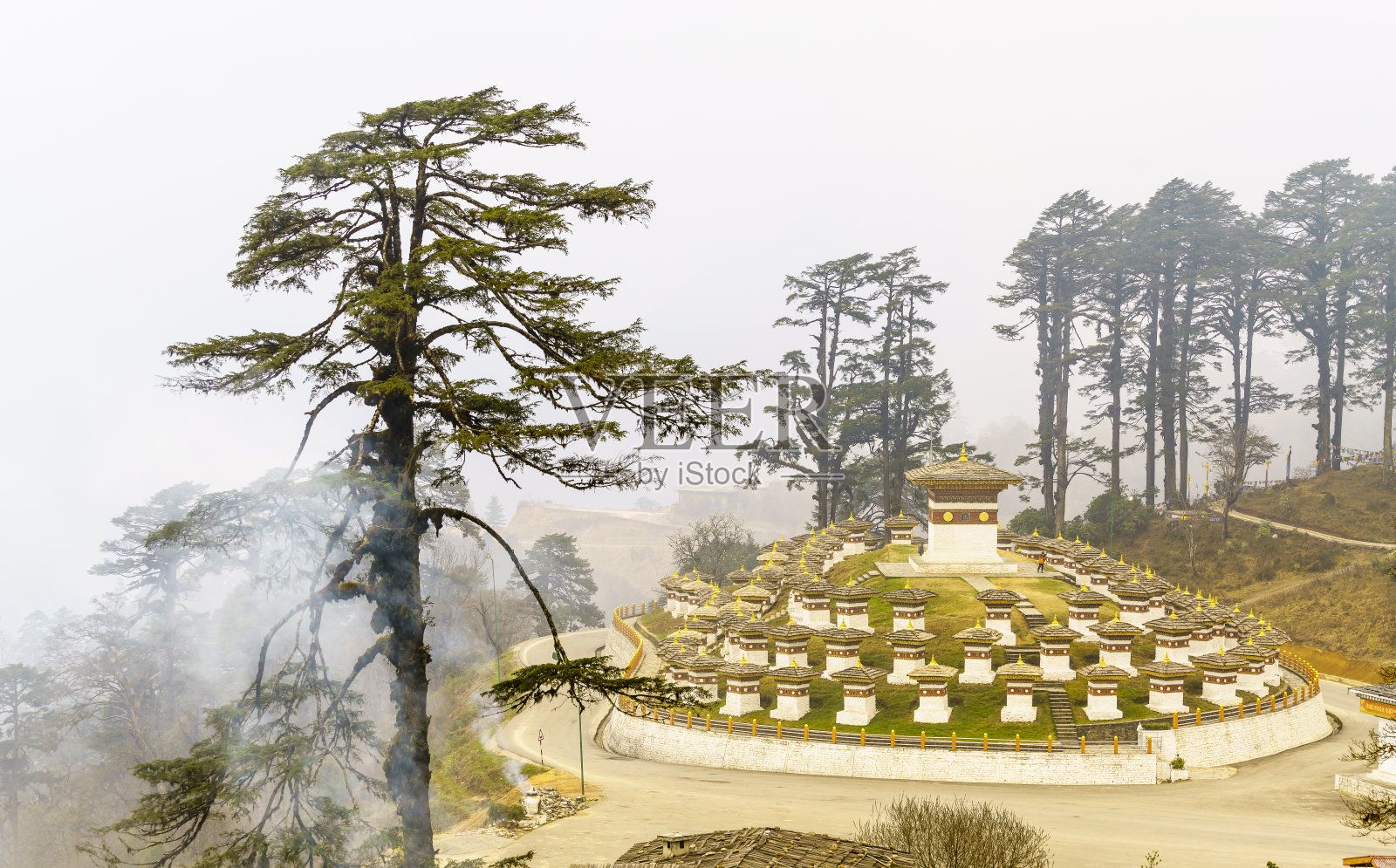 不丹多丘拉山口108纪念碑照片摄影图片
