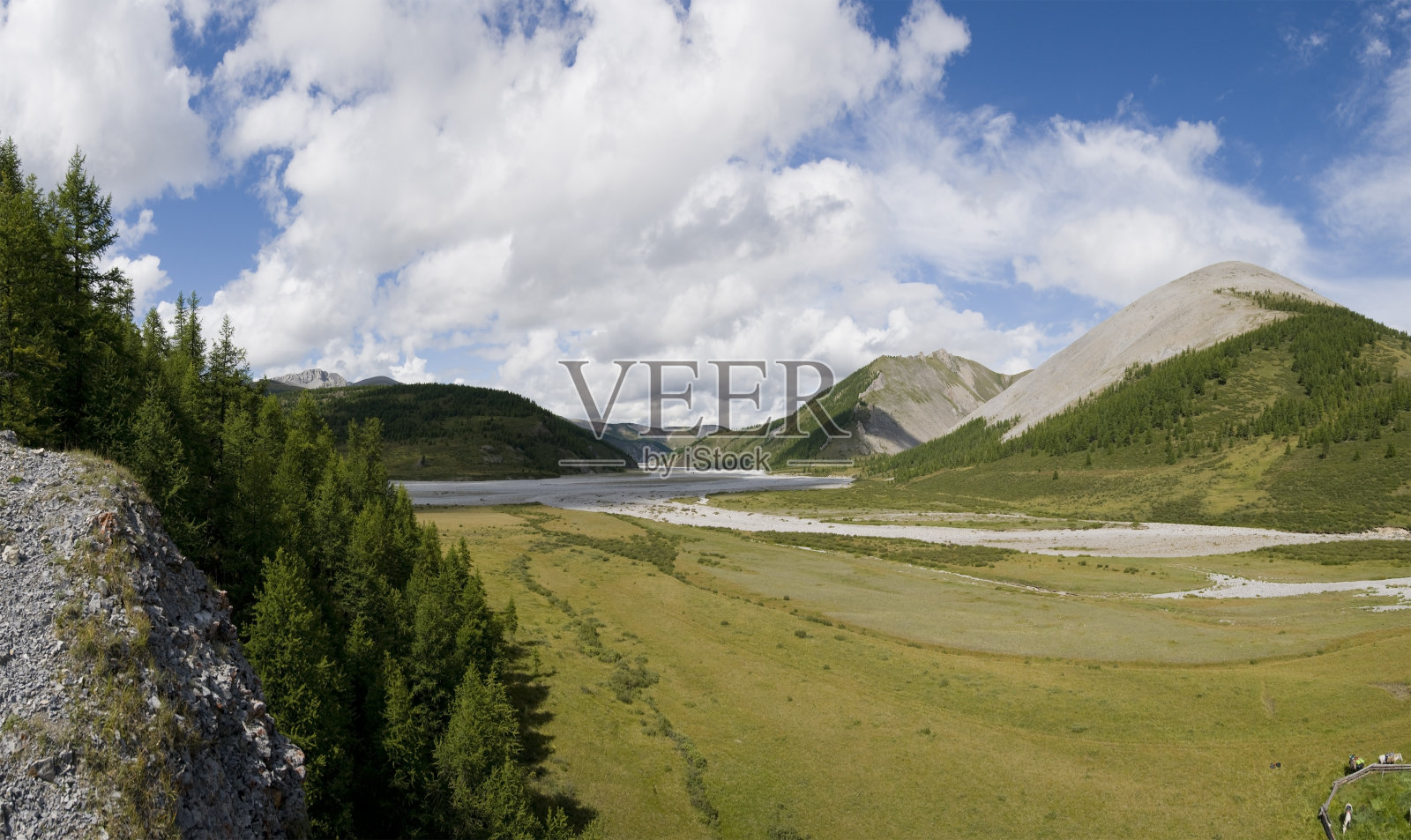 蒙古景观，Huvsgul国家公园照片摄影图片