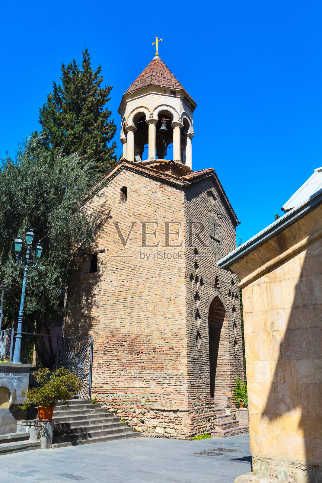 格鲁吉亚第比利斯的索尼大教堂钟楼照片摄影图片