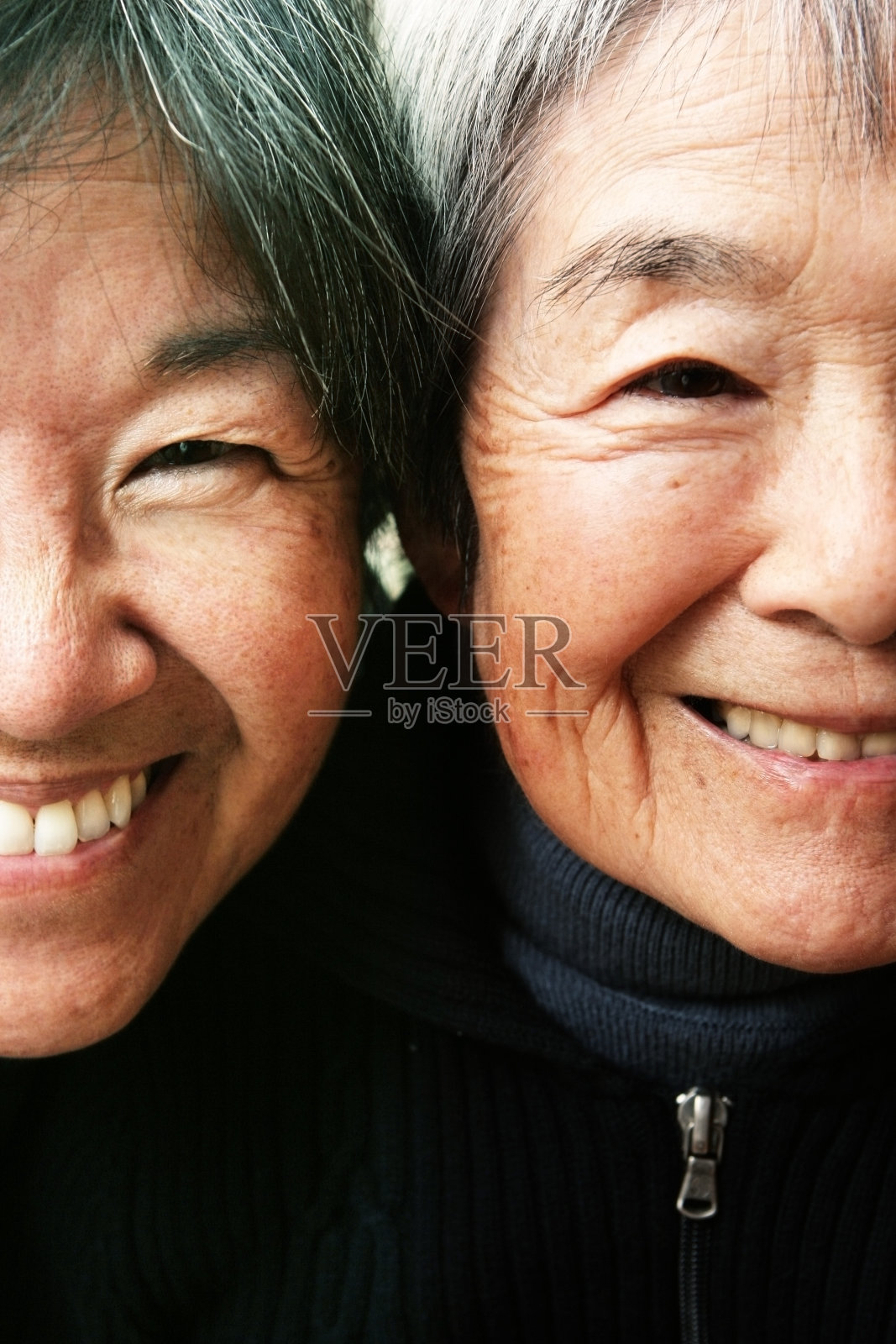 妈妈和奶奶的半肖像照片摄影图片